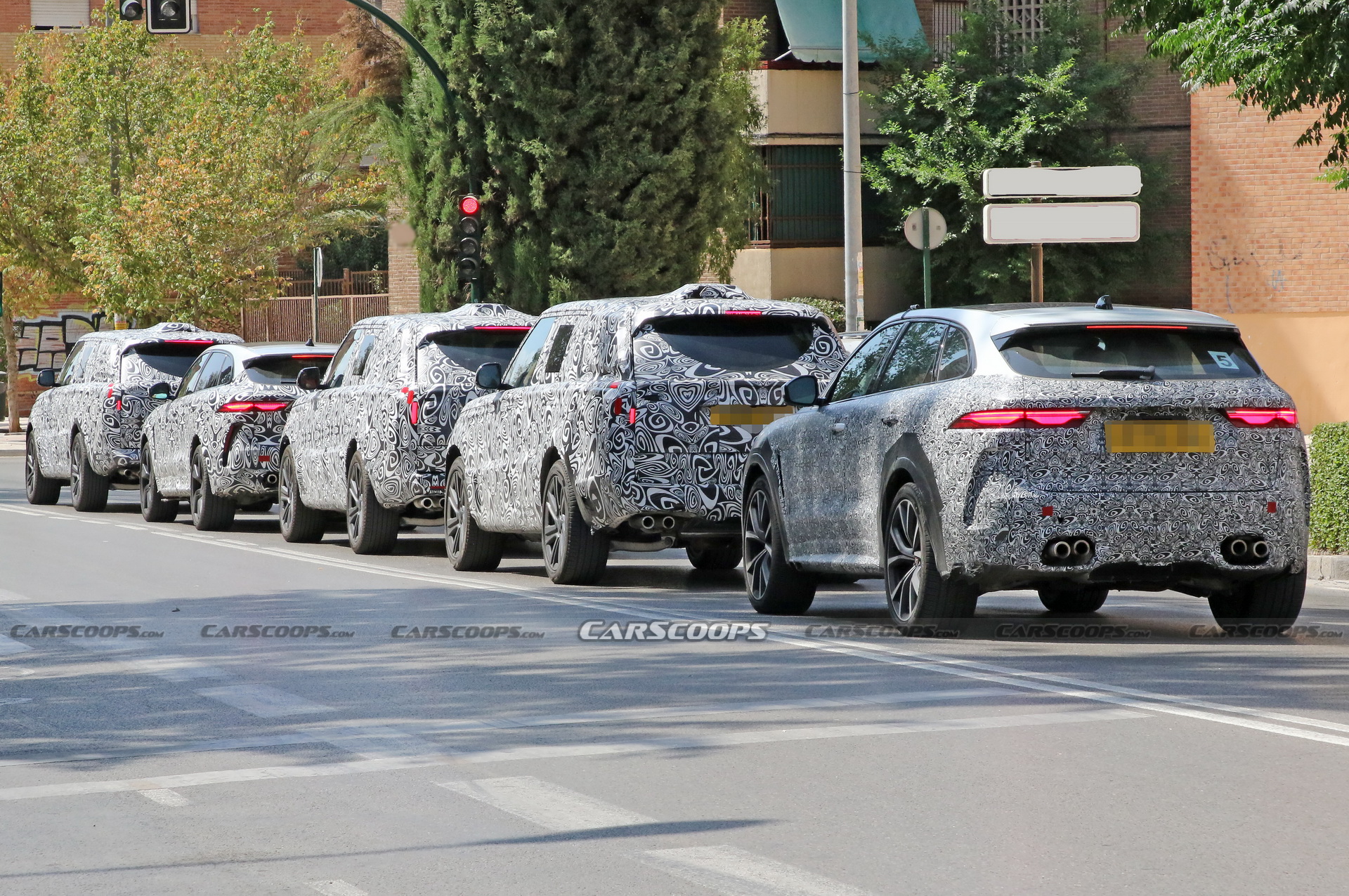 2023 Range Rover Spotted In Hot SVR Guise Under Heavy Camouflage