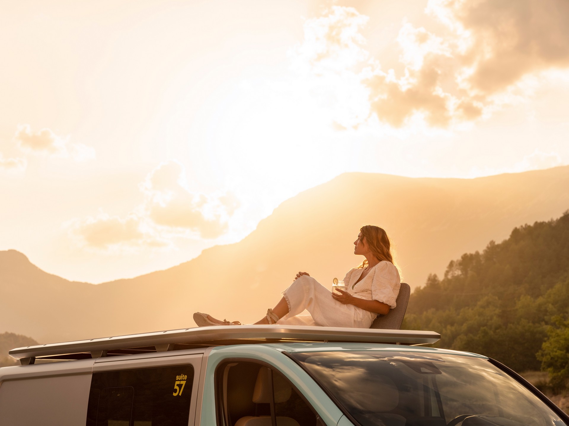 Renault Trafic SpaceNomad And Hippie Caviar Hotel Unveiled As Chic Camper Vans