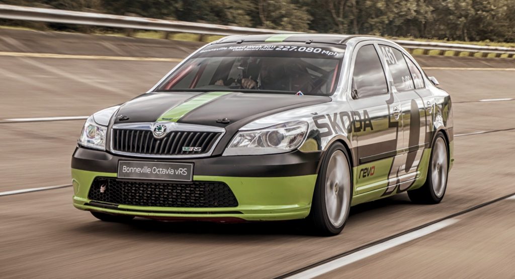 This 10-Year-Old Octavia vRS Still Holds The Title Of The Fastest Skoda Ever With A 227 MPH Top Speed
