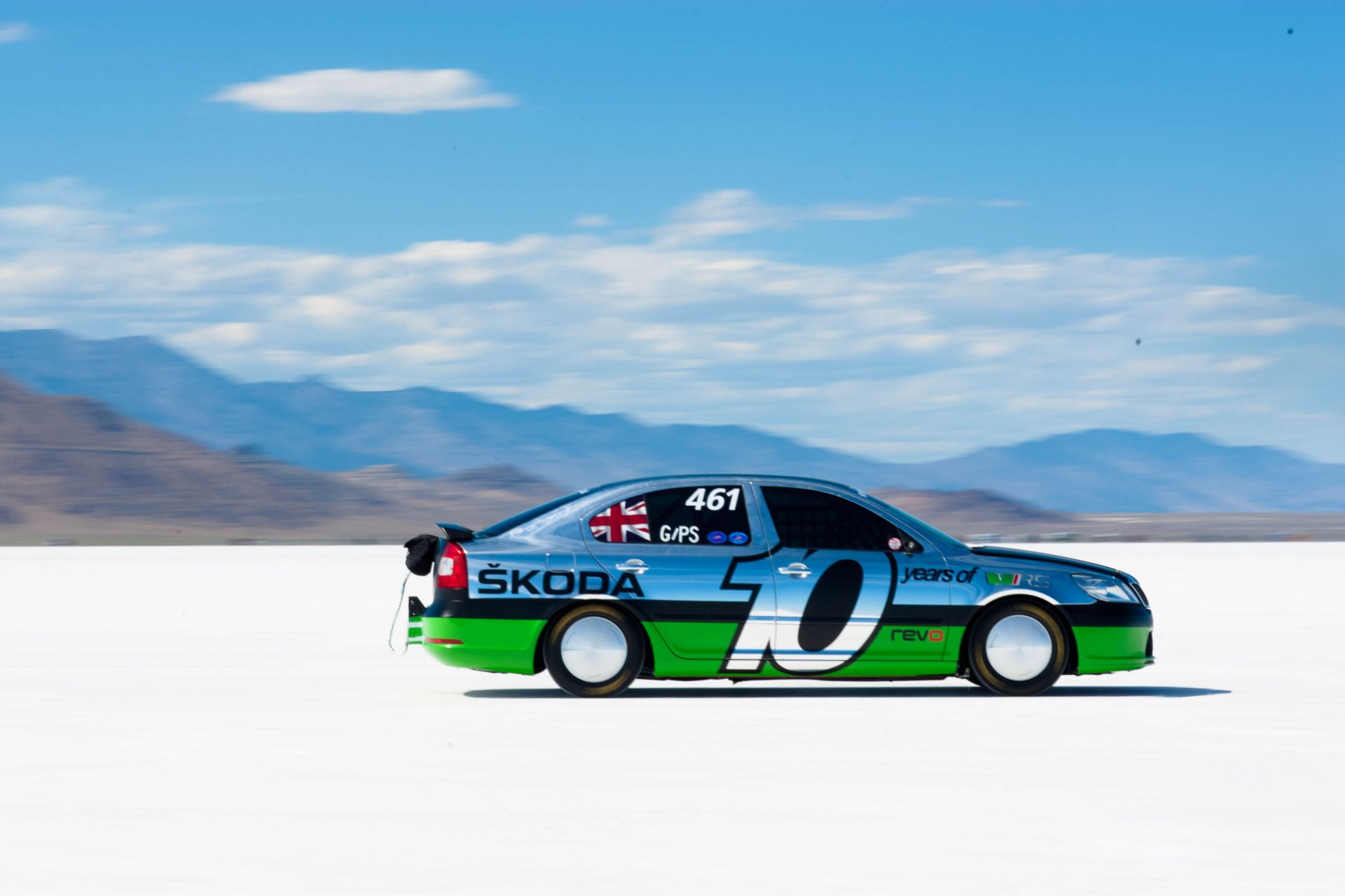 This 10-Year-Old Octavia vRS Still Holds The Title Of The Fastest Skoda Ever With A 227 MPH Top Speed