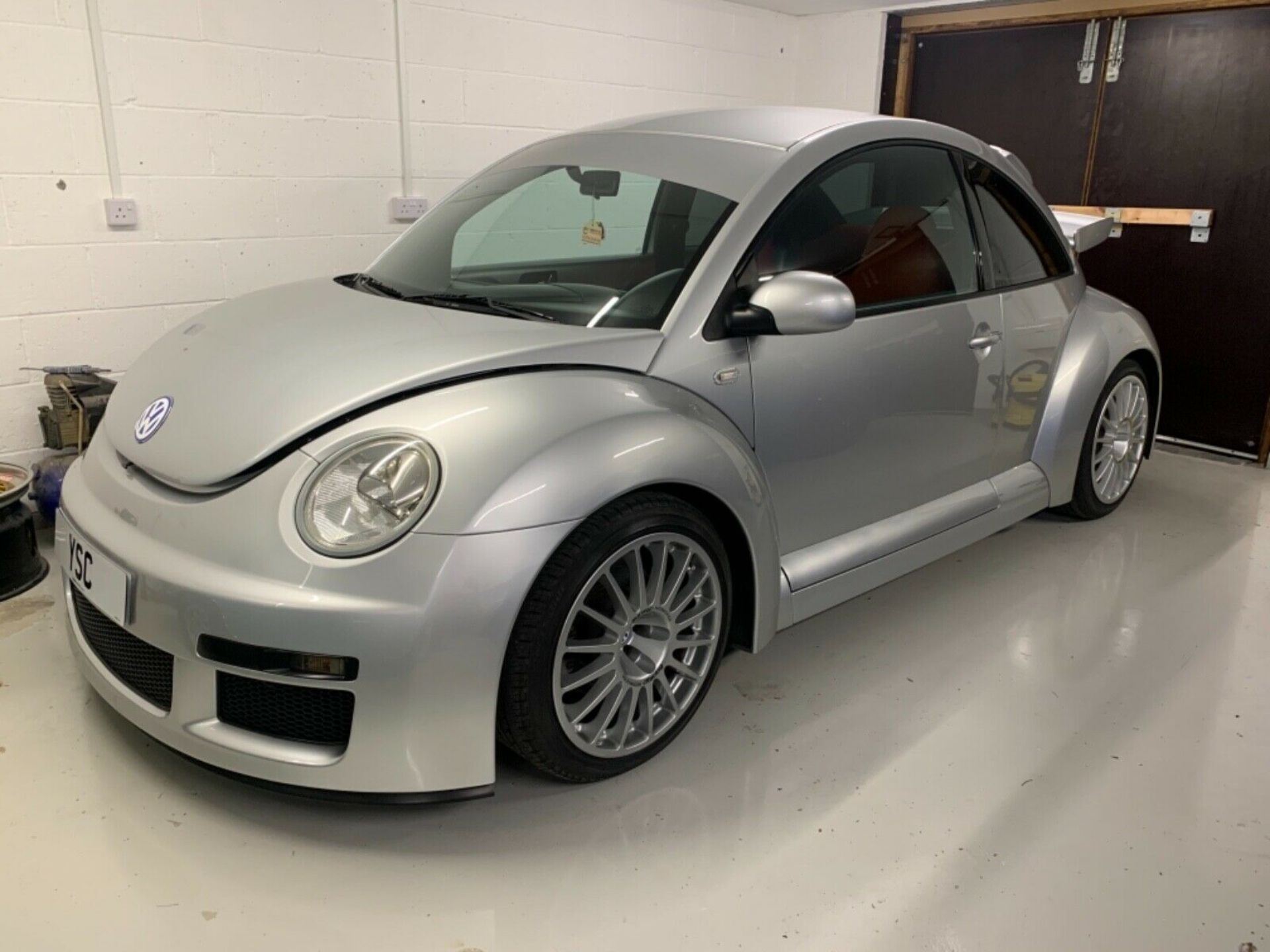 For $62,335, The Wild And Super Rare VW Beetle RSi Will Trade Your Flower For VR6 Power