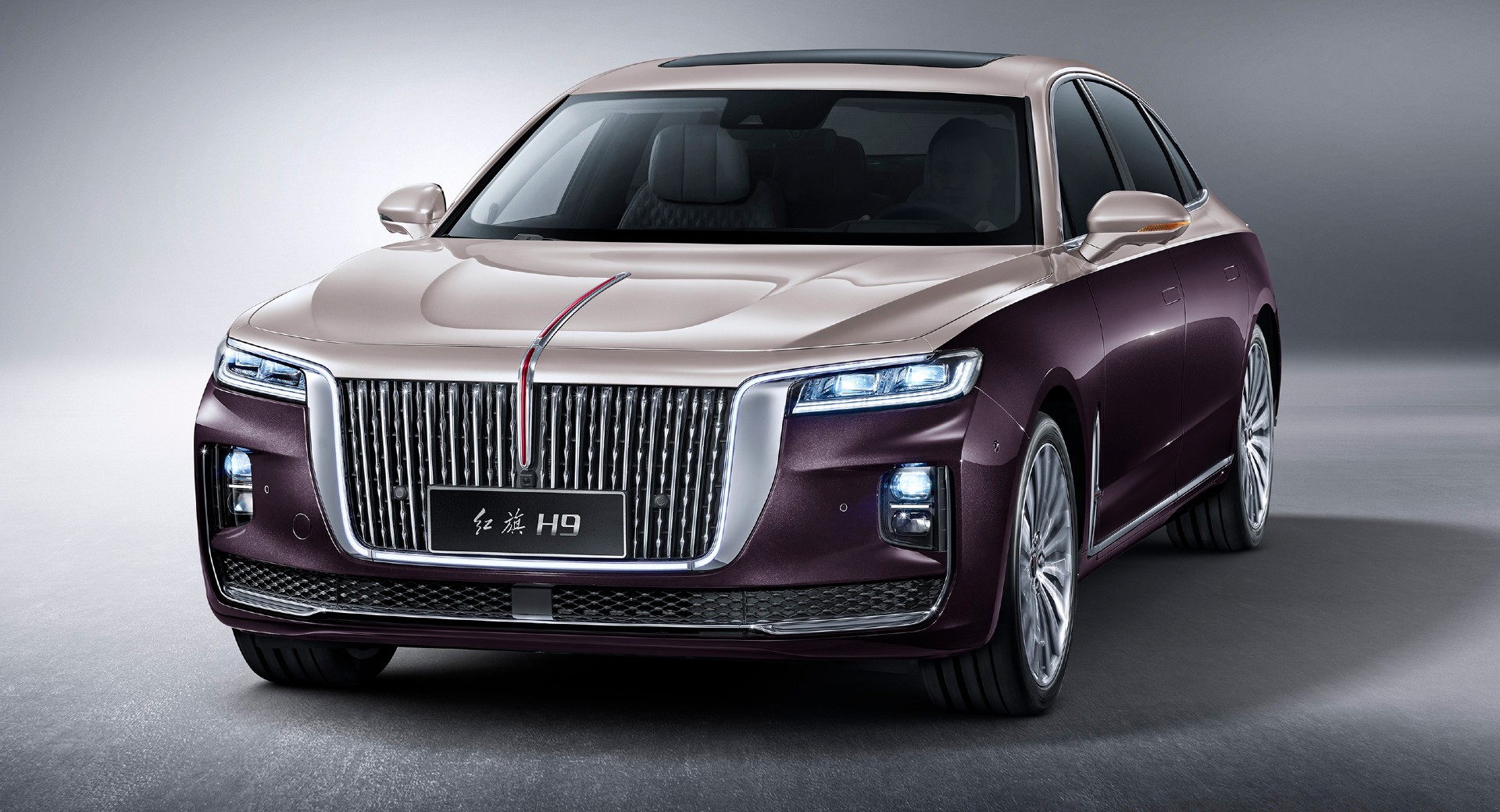 Hongqi Rewards China’s Olympic Gold Medalists With Free H9 Limousines