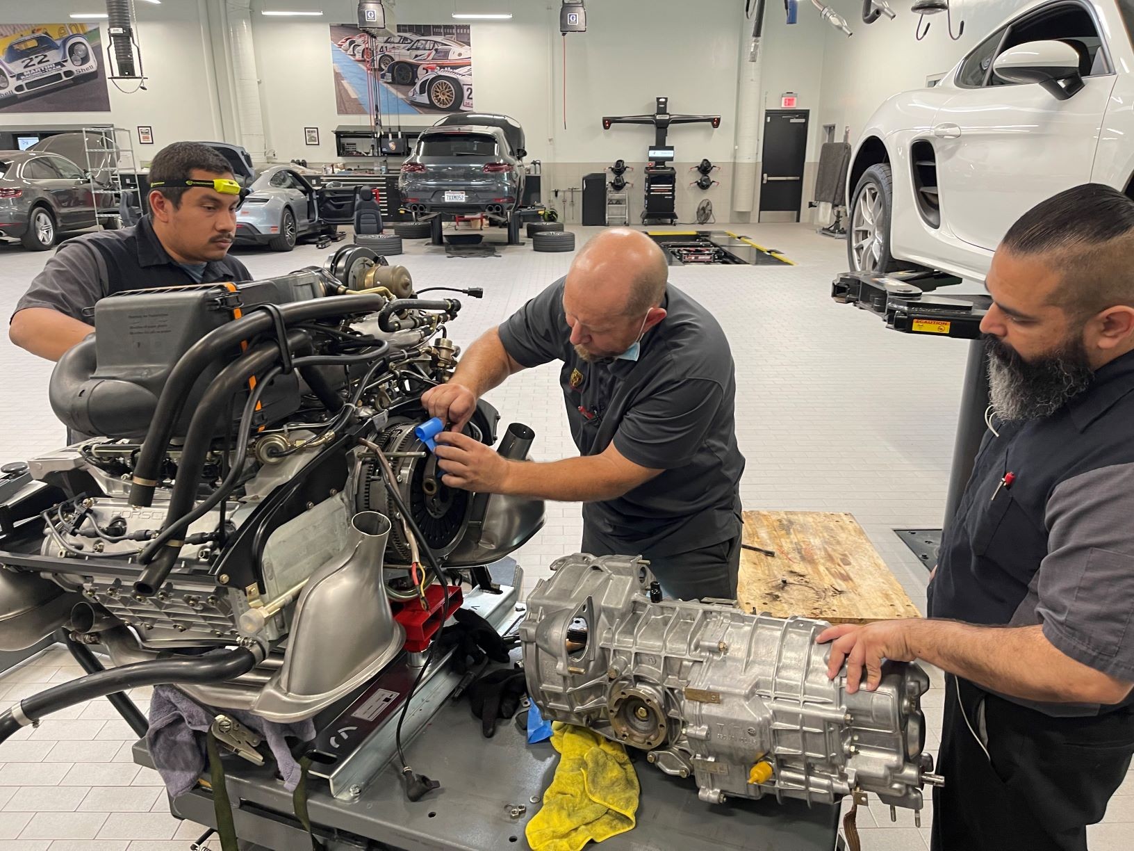 Porsche Classic Restoration Challenge Crowns This 1989 911 Targa The Winner