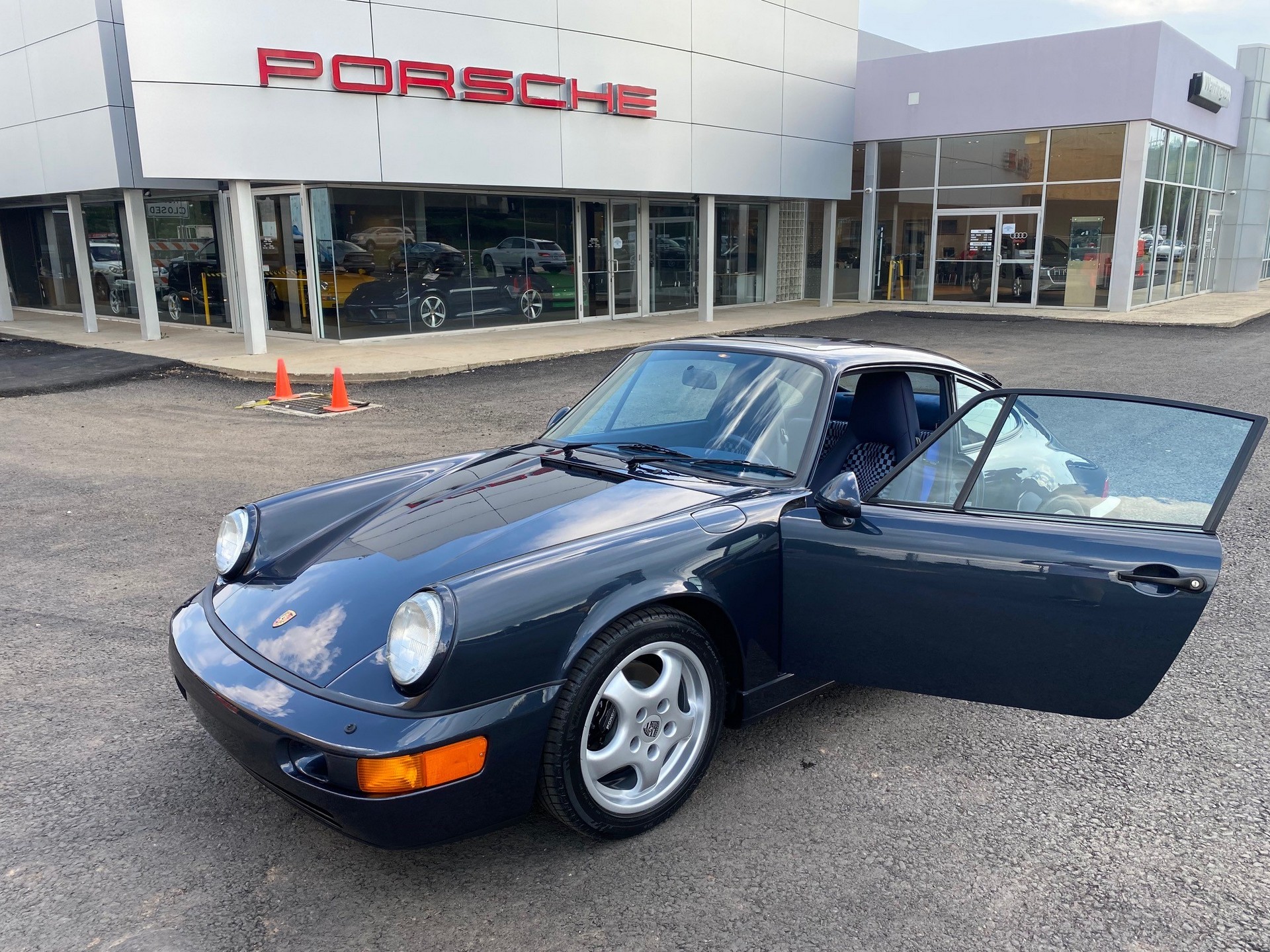 Porsche Classic Restoration Challenge Crowns This 1989 911 Targa The Winner