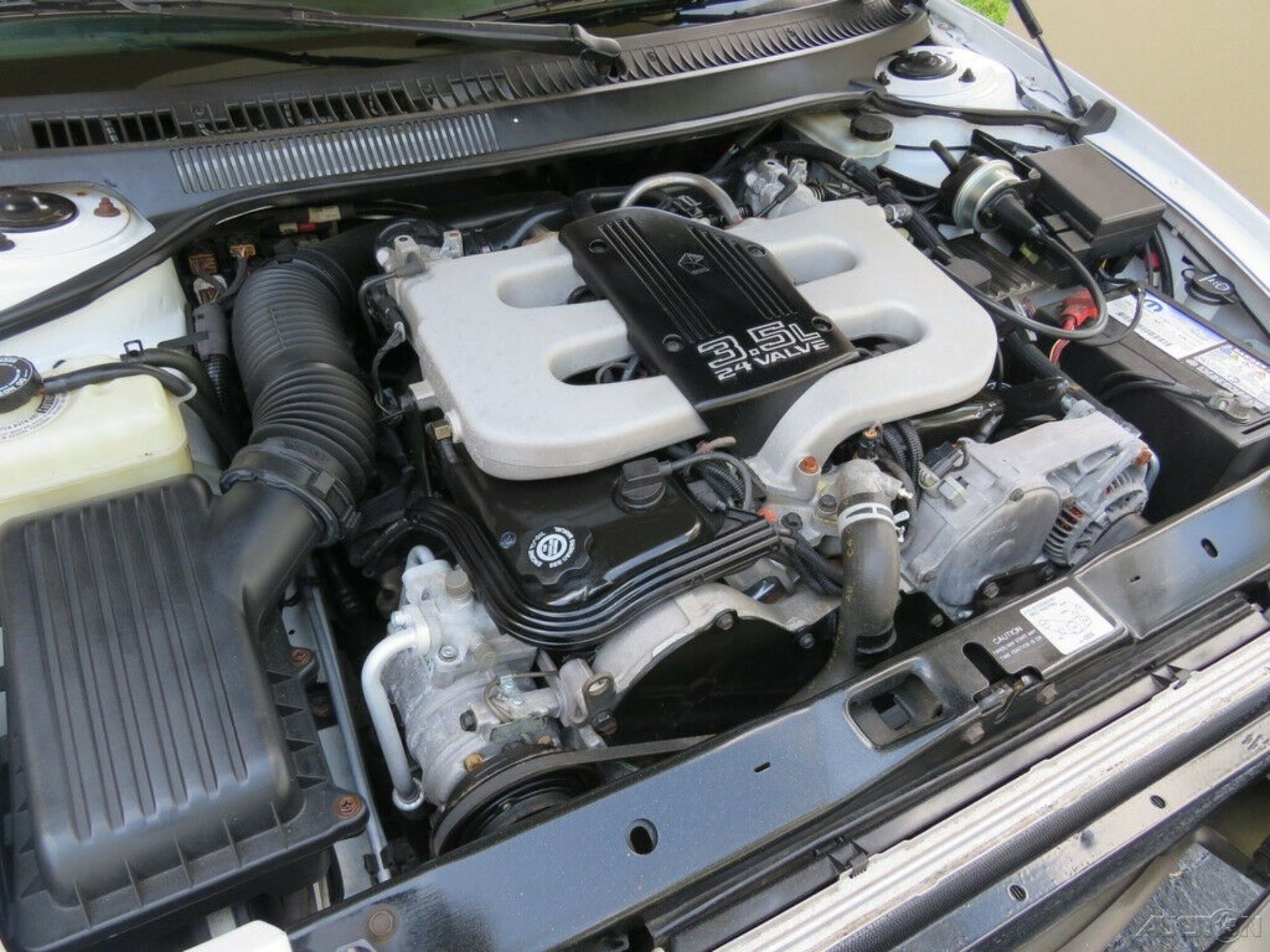 Someone Kept A 1994 Chrysler Concorde In A Climate Controlled Time Capsule Just For You