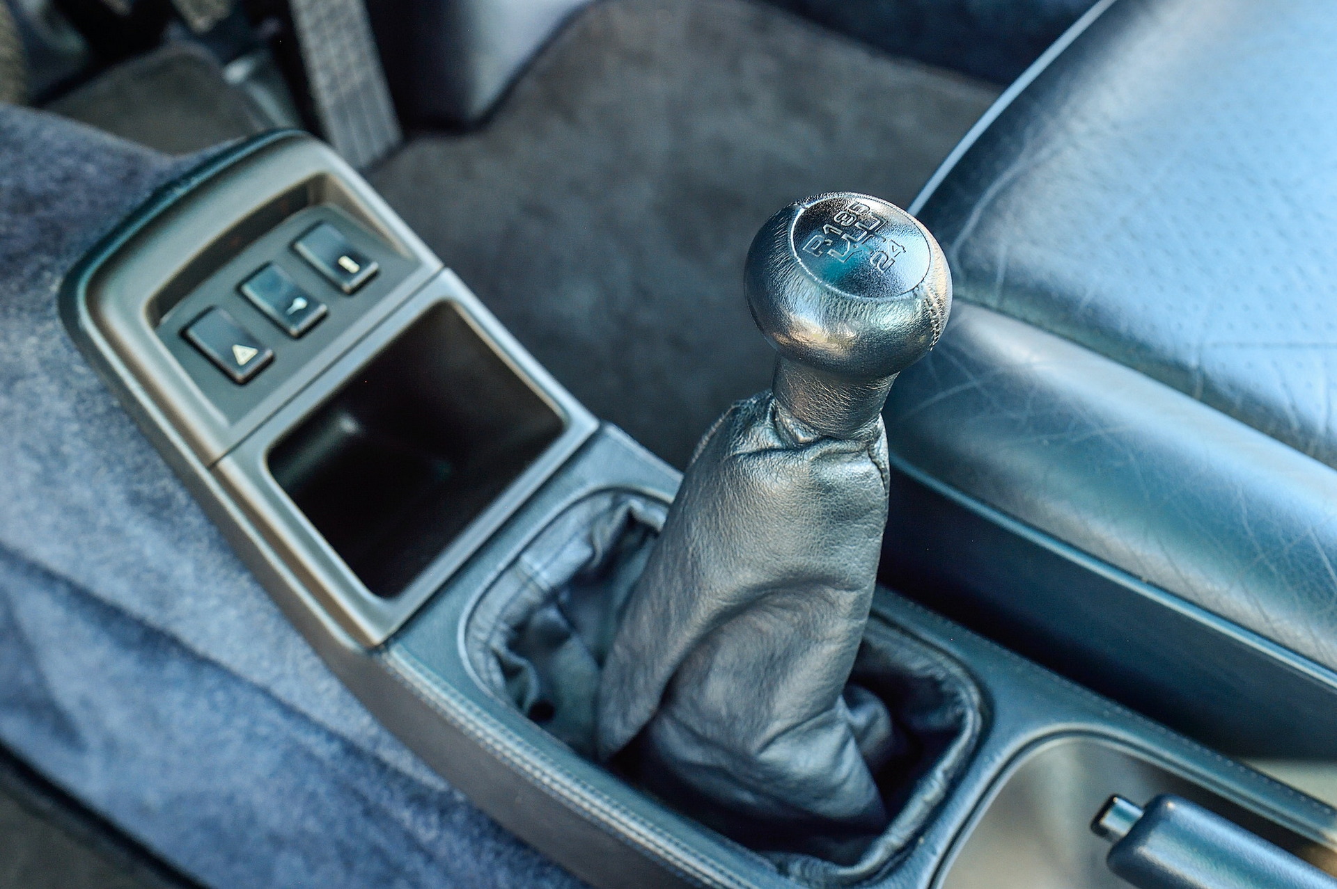 Jenson Button’s Porsche 964 Turbo 3.6 “X88” Sold For A Staggering $439,099