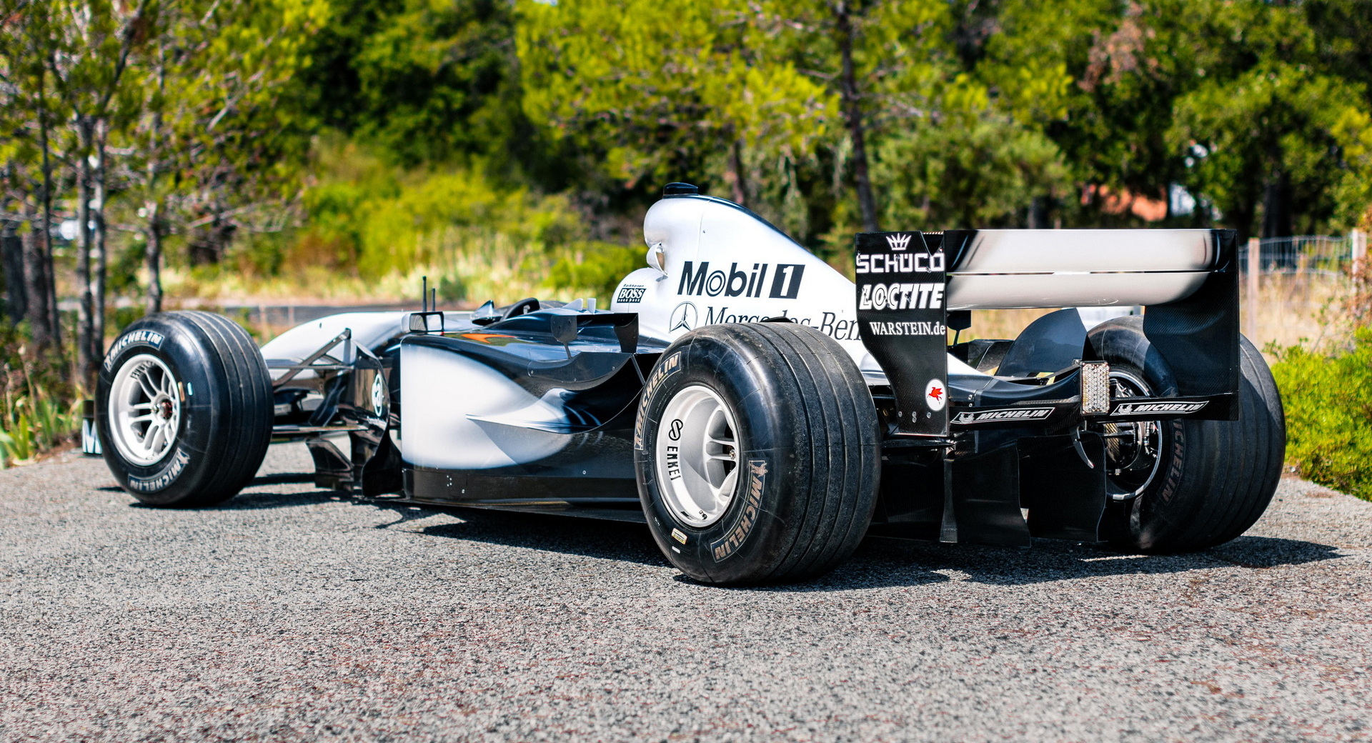 Here’s Your Chance To Own Kimi Raikkonen’s 2002 McLaren Formula 1 Car Just Before He Retires