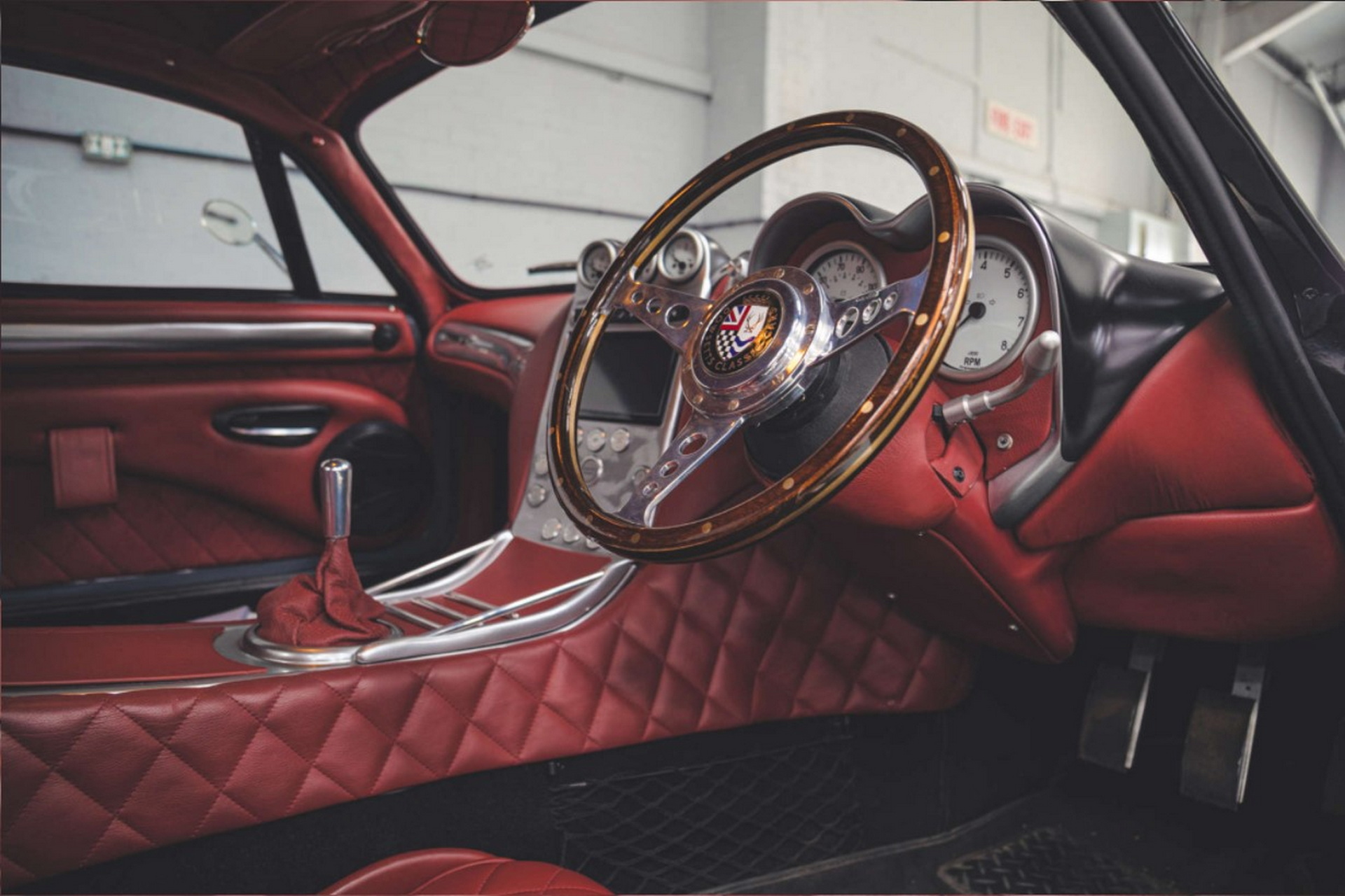 Before Radford, Ant Anstead Built The One-Off 2018 Dowsetts Comet Modern Classic