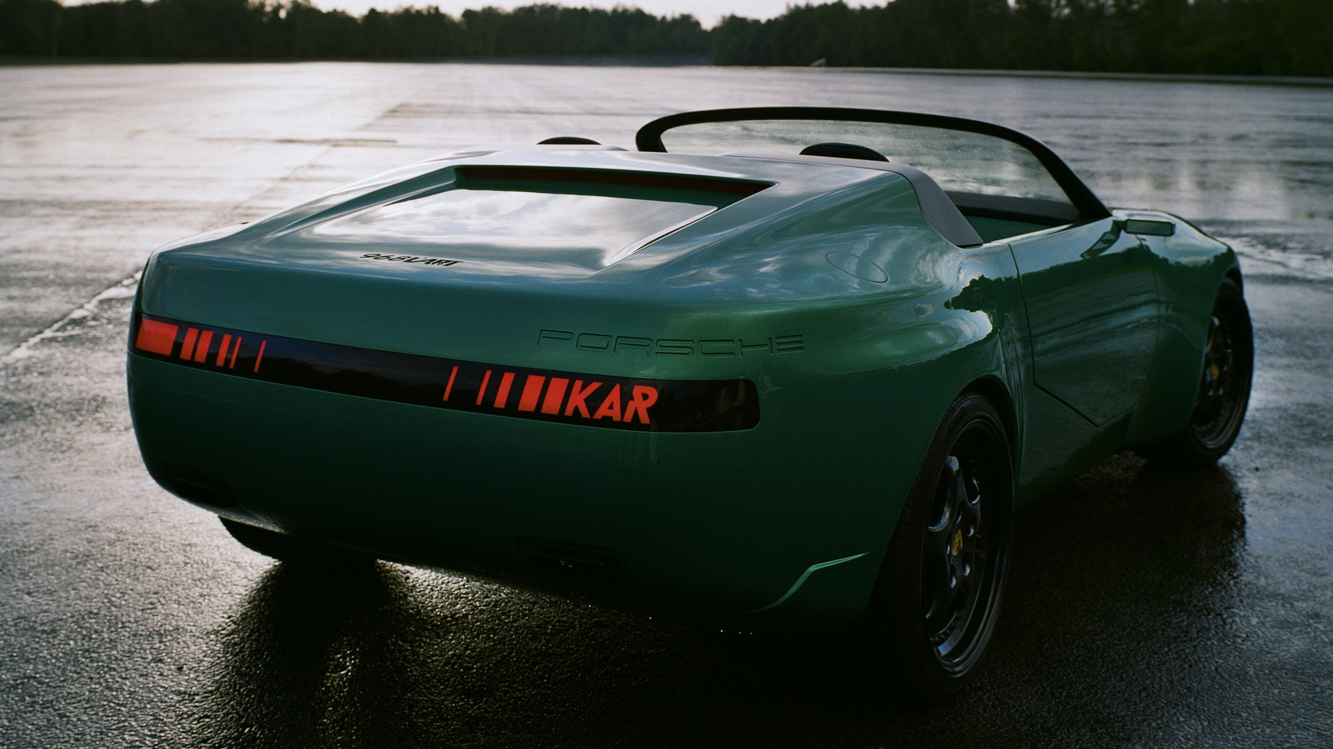 Porsche Builds A One-Off 968 Speedster With Fashion House