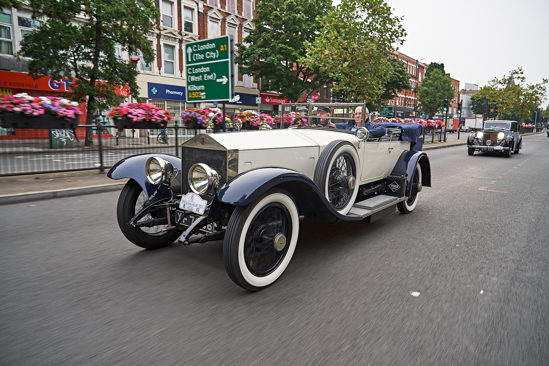110-Year-Old Rolls-Royce Silver Ghost Recreates Record-Breaking London To Edinburgh Run