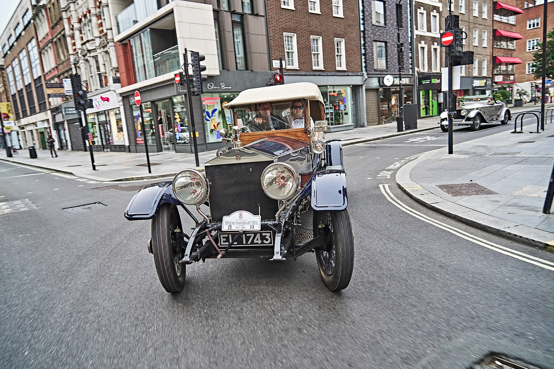 110-Year-Old Rolls-Royce Silver Ghost Recreates Record-Breaking London To Edinburgh Run