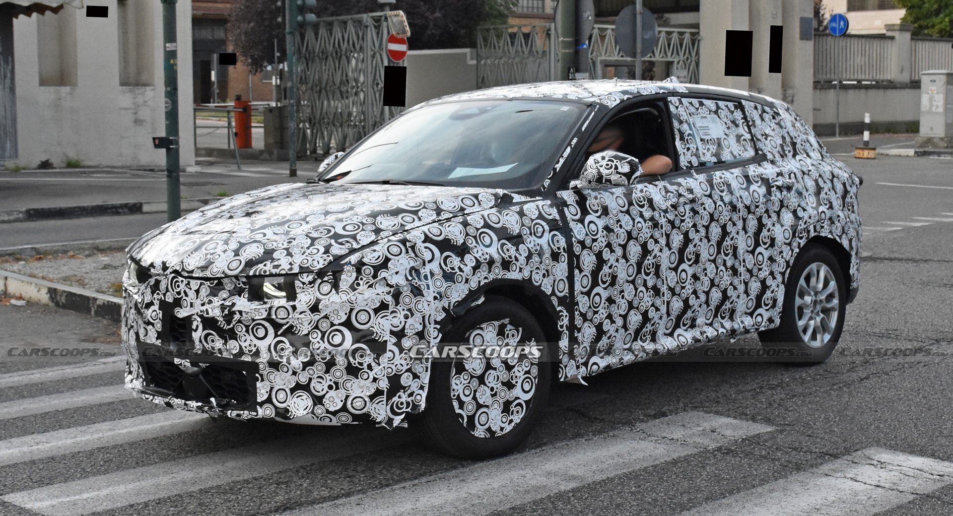 2023 Alfa Romeo Tonale Spied Back On The Road Following Production Delay