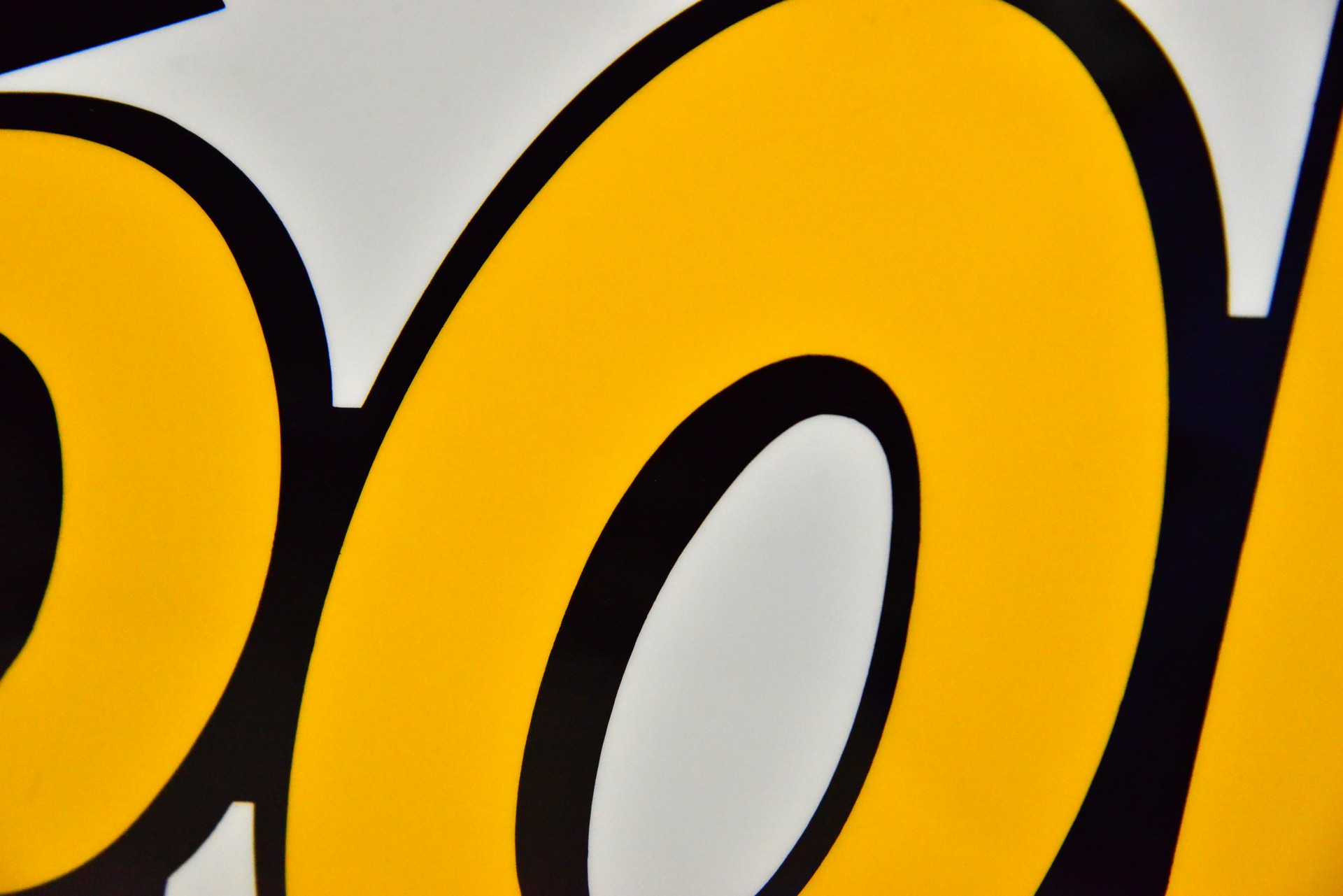 BMW 8 x Jeff Koons Announced As Artistic 8-Series Gran Coupe