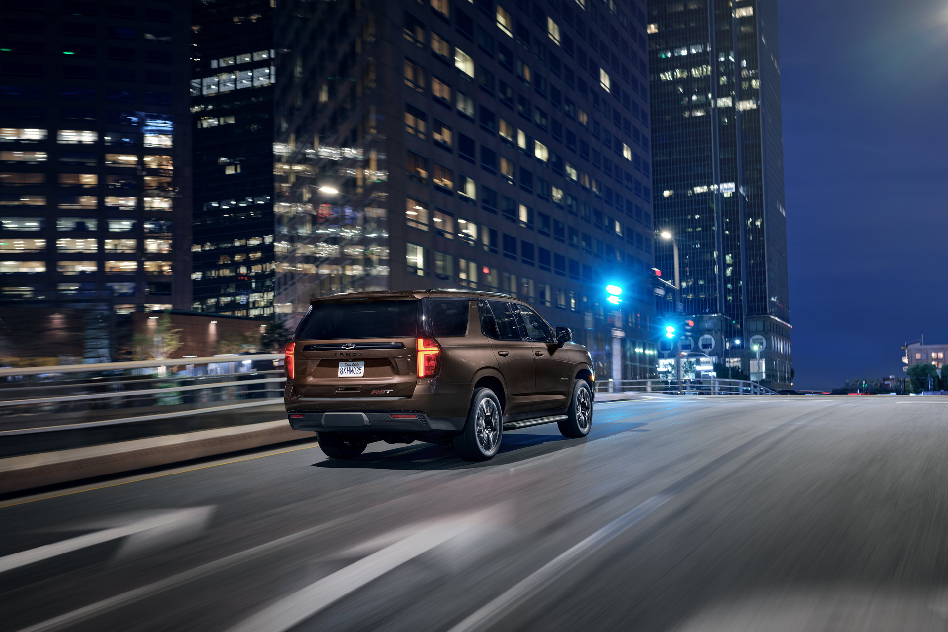 Chevy Expands Availability Of 6.2L V8, Adds New Tech To 2022 Tahoe And Suburban
