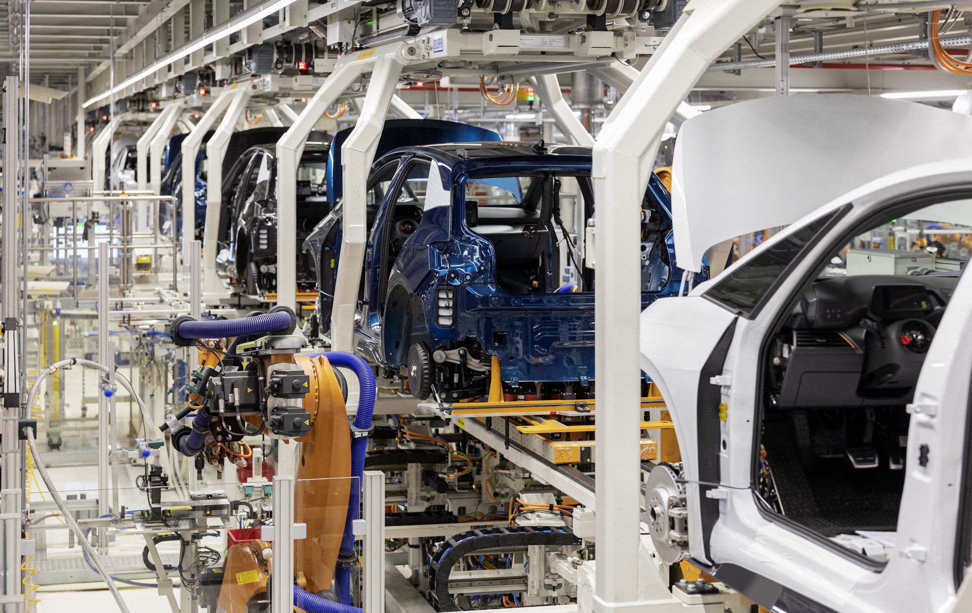 Aw, Cupra’s First Born EV Has Rolled Off The Line At Zwickau