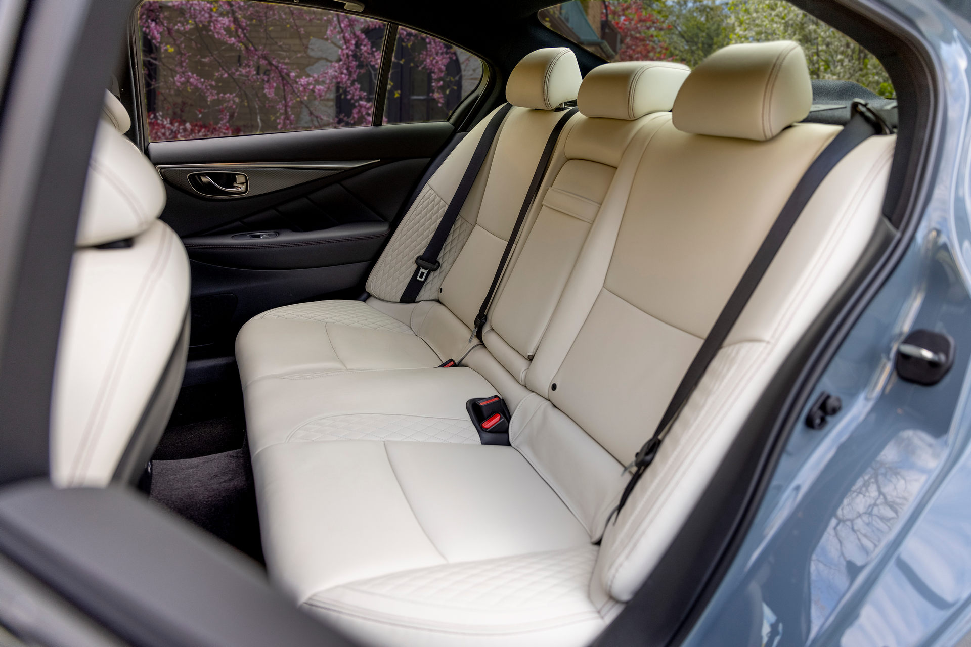 2022 Infiniti Q50 Comes With Wireless Apple CarPlay, Starts At $42,100