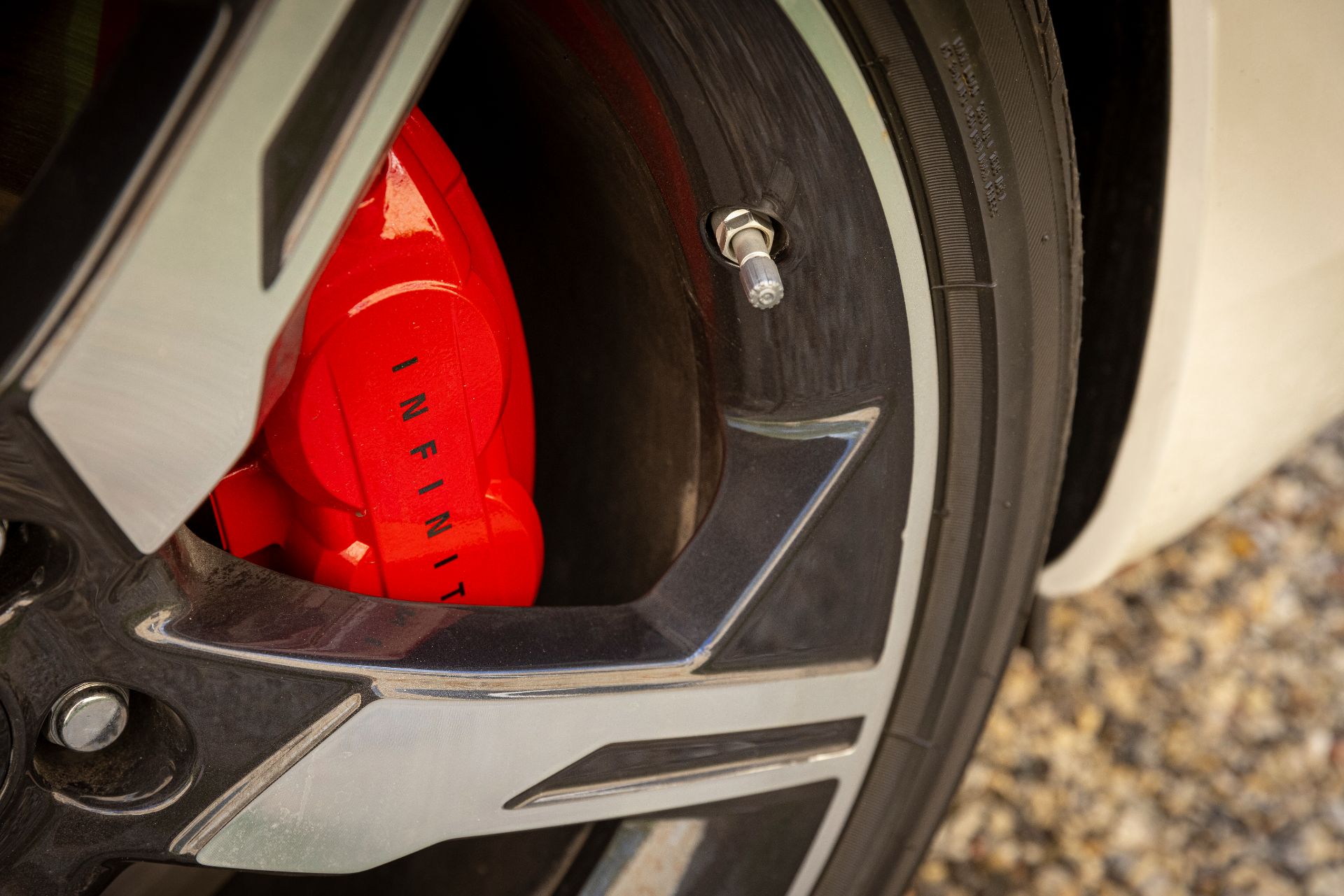 2022 Infiniti Q60 Coupe Soldiers On With Wireless Apple CarPlay As Standard And Prices Starting From $42,775