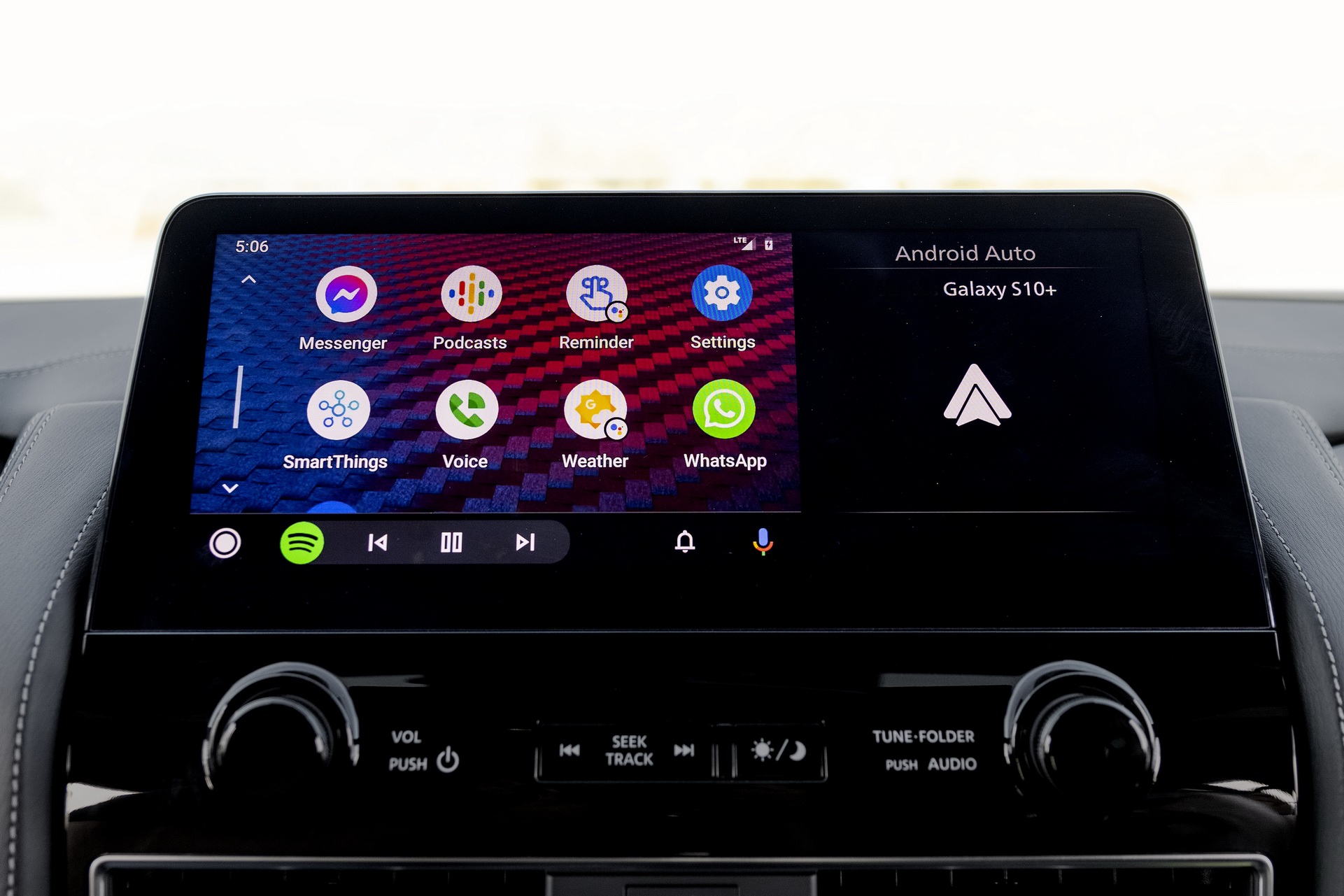 2022 Infiniti QX80 With New 12.3-Inch Infotainment Starts At $71,995