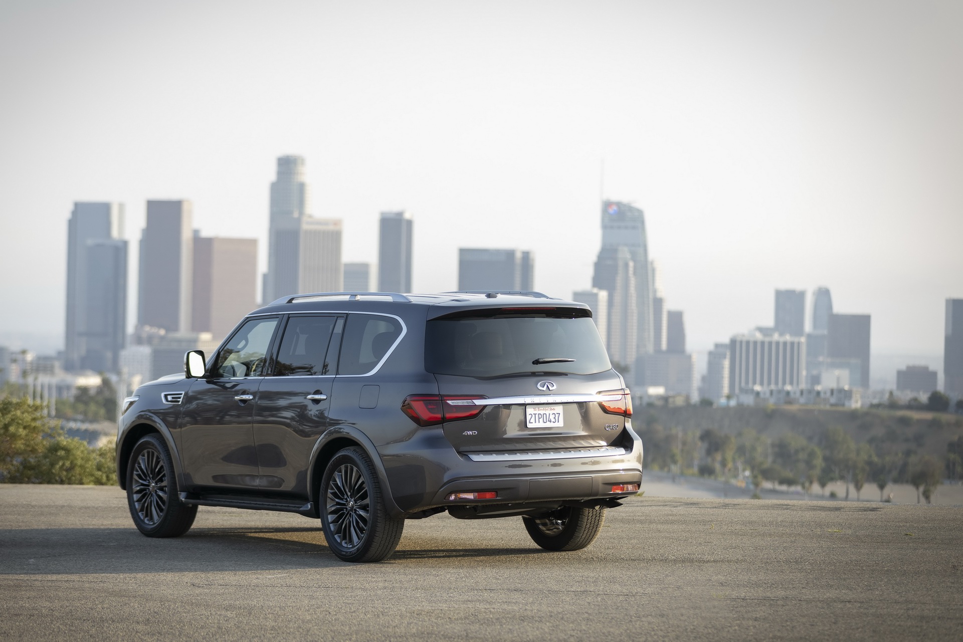 2022 Infiniti QX80 With New 12.3-Inch Infotainment Starts At $71,995