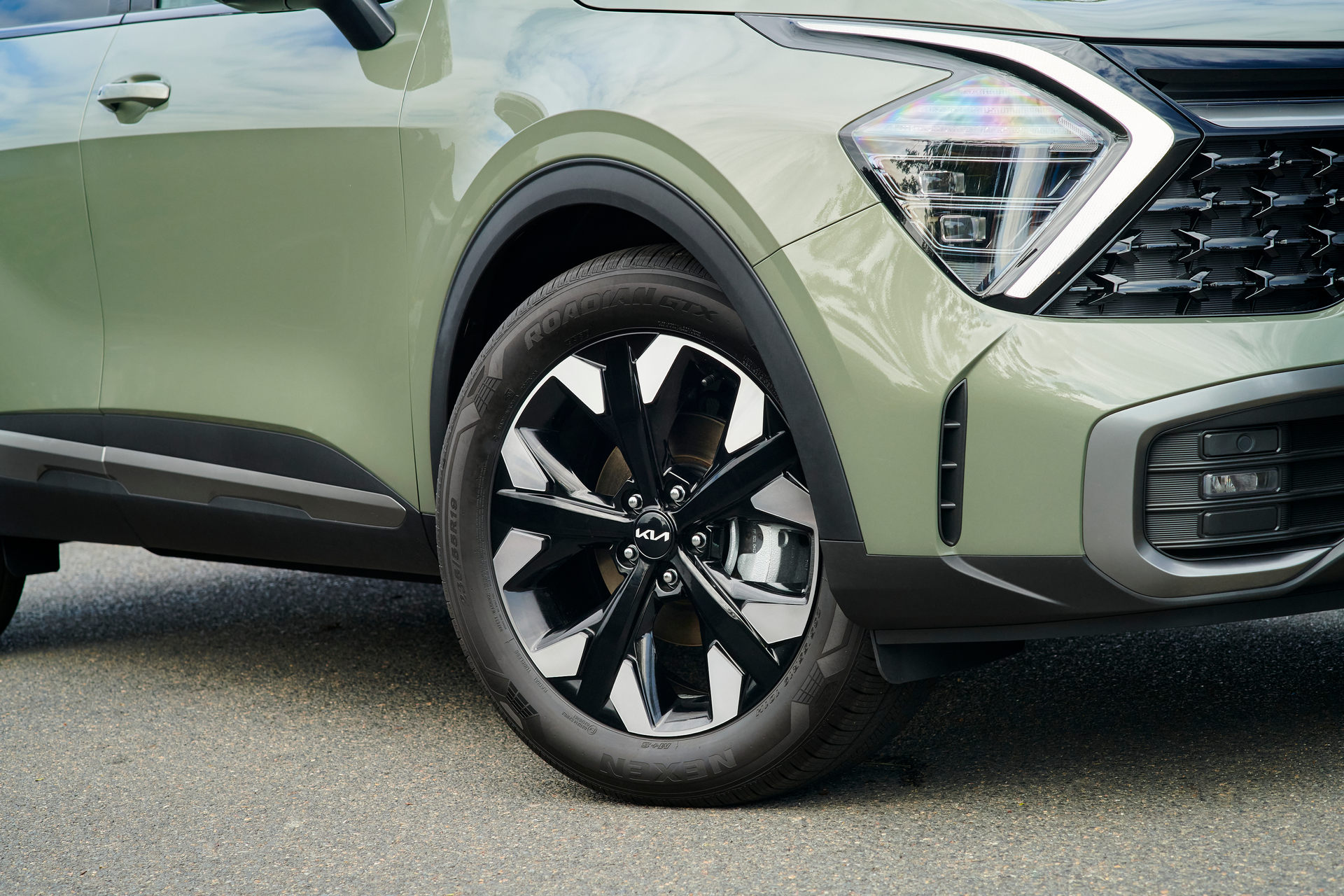 Funky Looking 2022 Kia Sportage Comes To Australia In Long Body Form