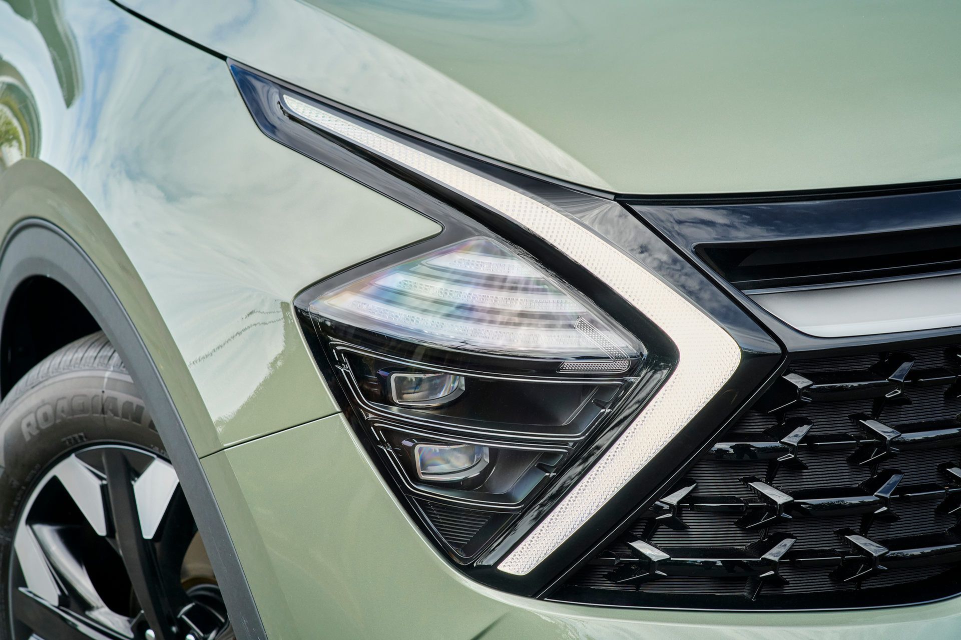 Funky Looking 2022 Kia Sportage Comes To Australia In Long Body Form