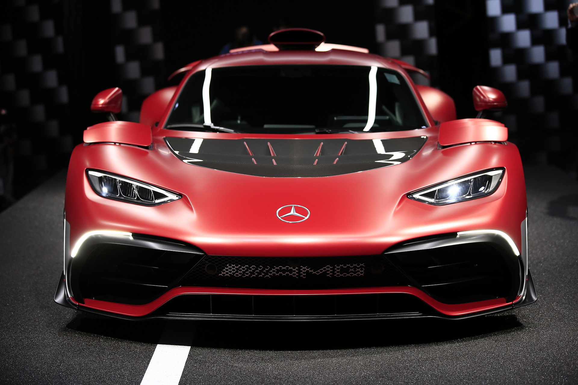 BMW 1-5 Mercedes: How Stuttgart’s Star Shines At Munich