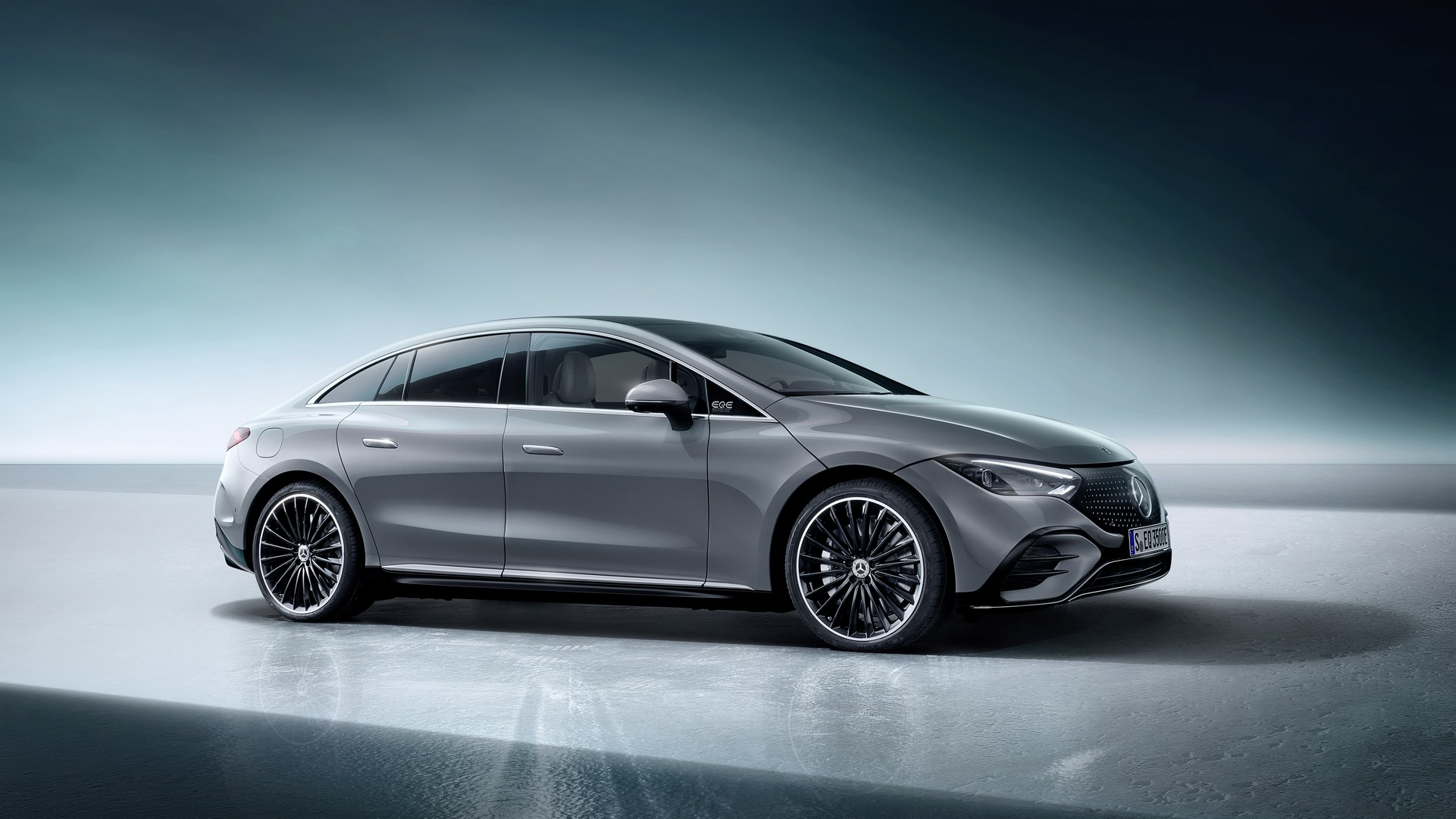 2023 Mercedes-Benz EQE Sedan Is The E-Class Of The Electric Age That’s Coming For Tesla