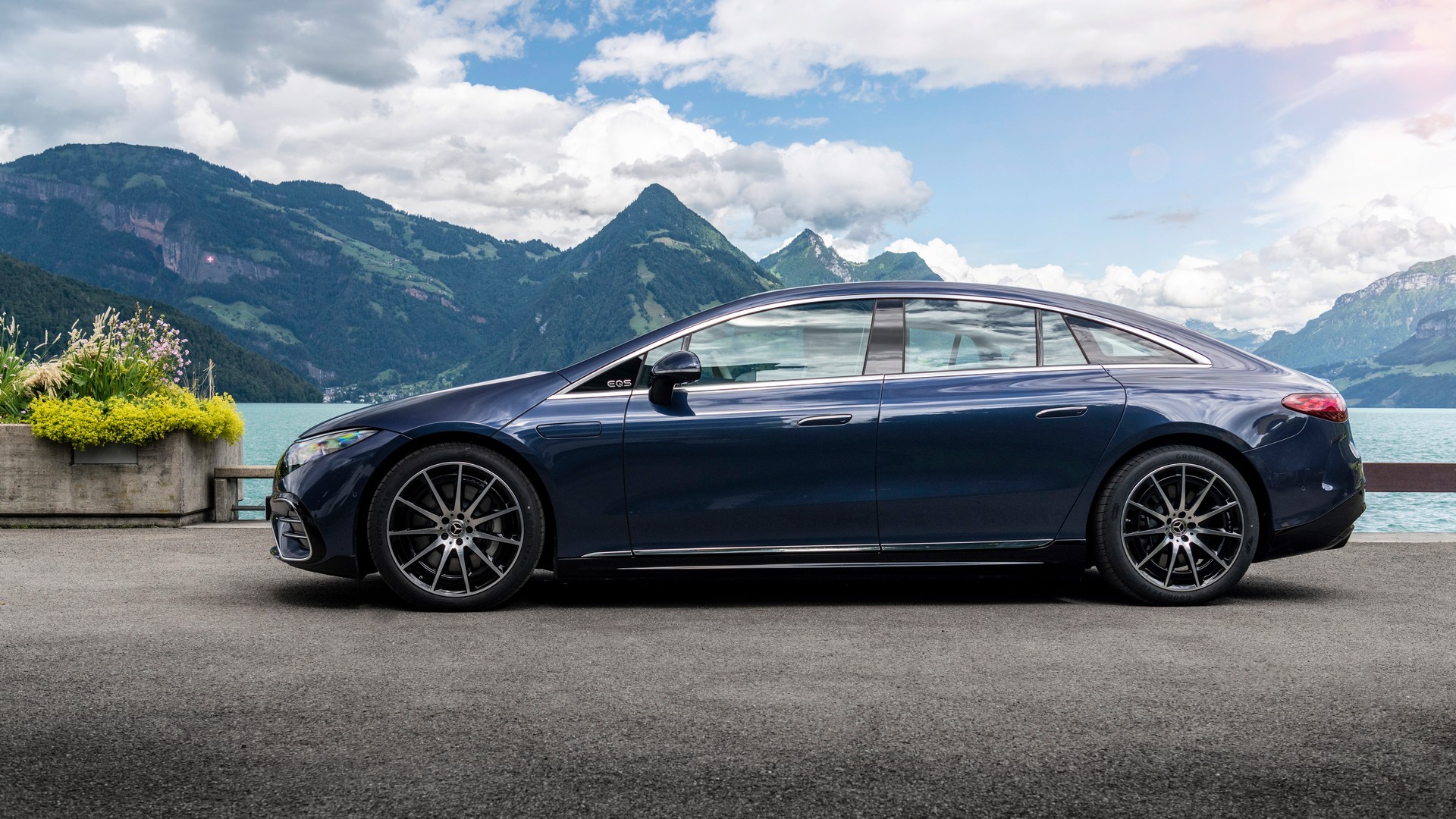 Mercedes EQS Arrives At US Dealers This Fall For $102,310