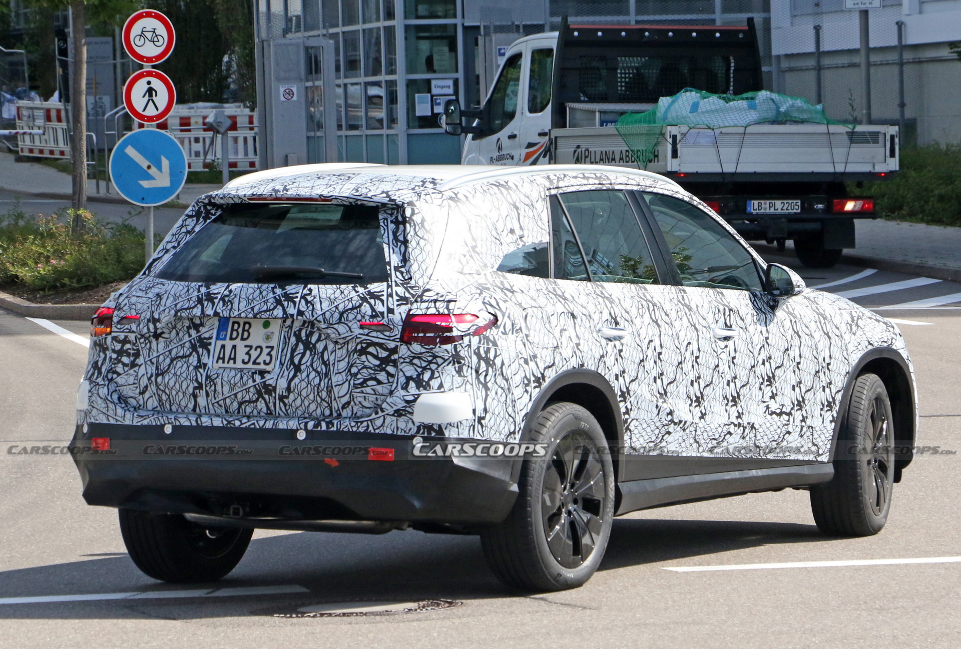 The 2023 Mercedes-Benz GLC Is Growing Up And Coming For The BMW X3