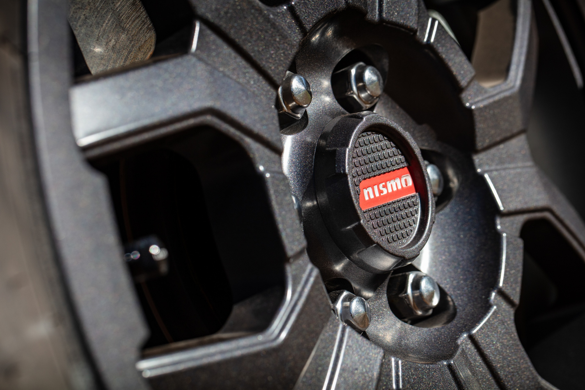 Nissan Debuts New NISMO Off-Road Parts For Frontier At The 2021 Overland Expo West