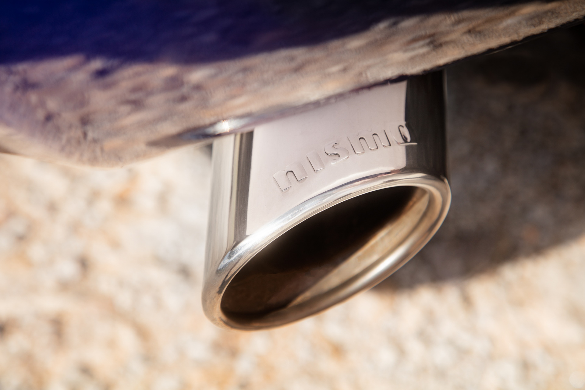 Nissan Enters Rebelle Rally With 2022 Frontier Inspired By 1980s Nissan Hardbody Off-Roading Champ