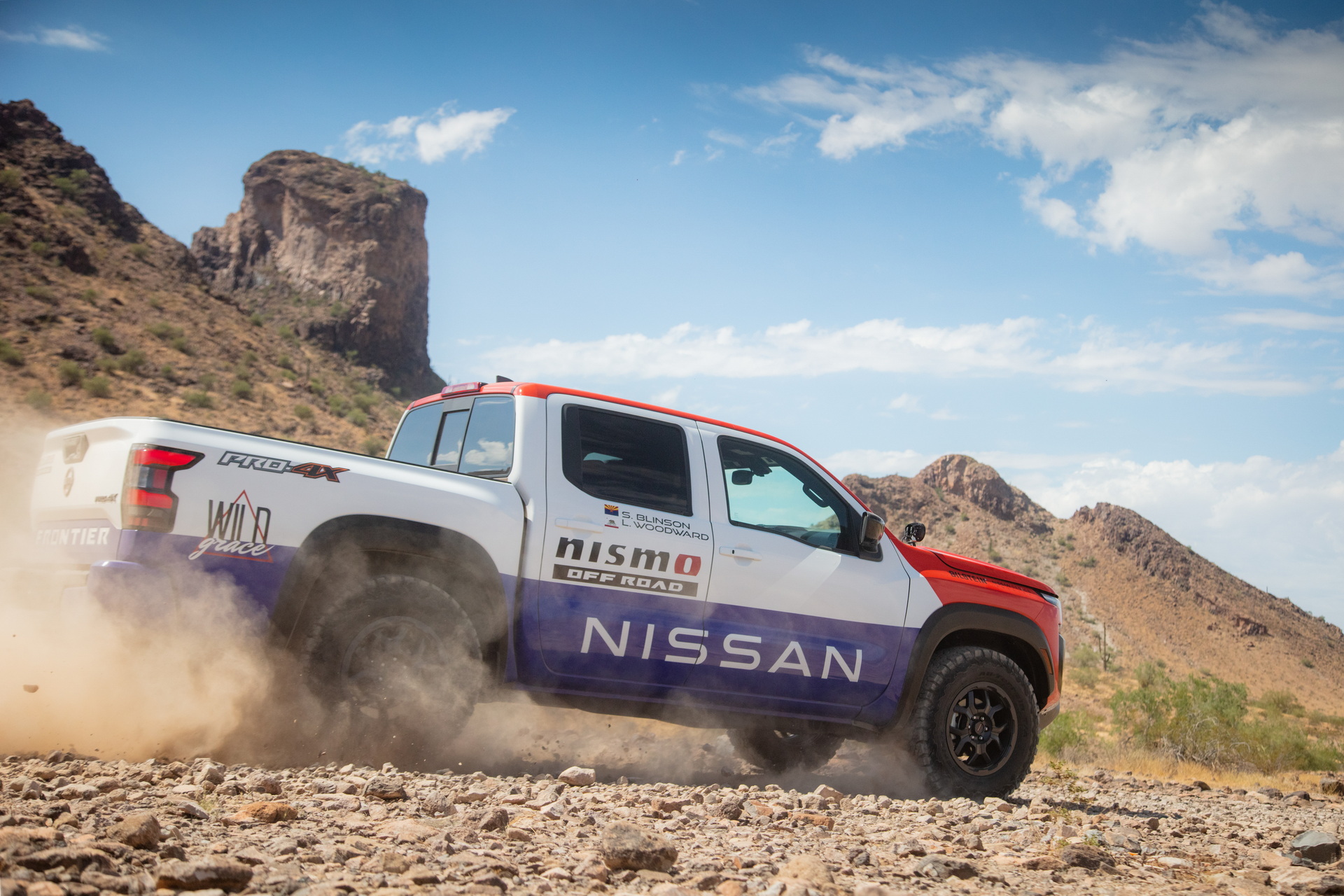 Nissan Enters Rebelle Rally With 2022 Frontier Inspired By 1980s Nissan Hardbody Off-Roading Champ