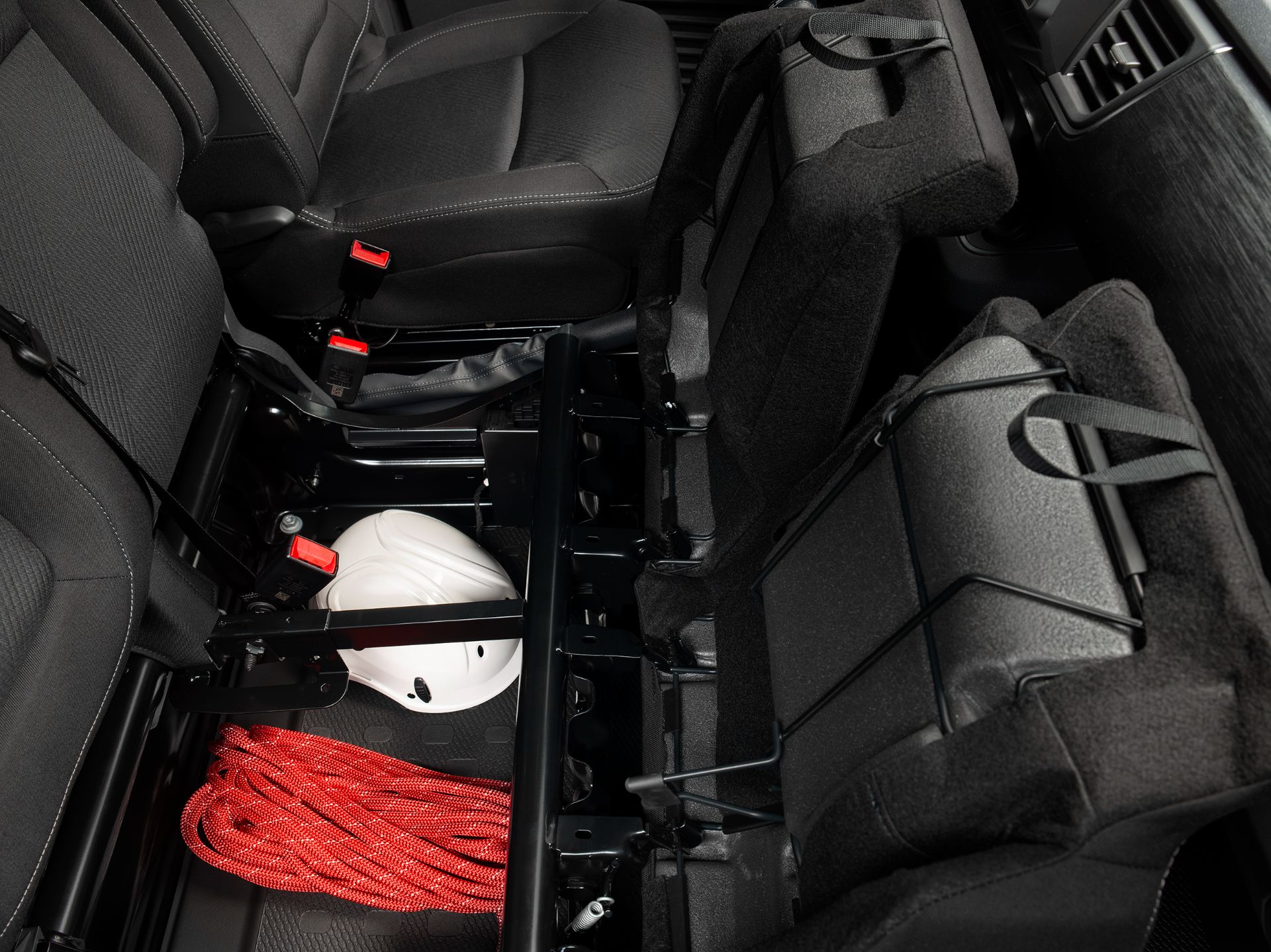 Nissan Replaces NV200 And e-NV200 With All-New Townstar, Updates The Rest Of Its LCV Range