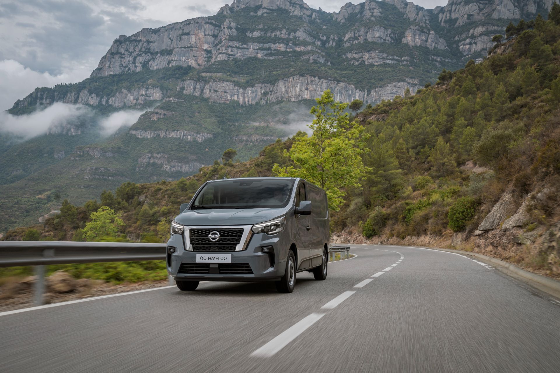 Nissan Replaces NV200 And e-NV200 With All-New Townstar, Updates The Rest Of Its LCV Range