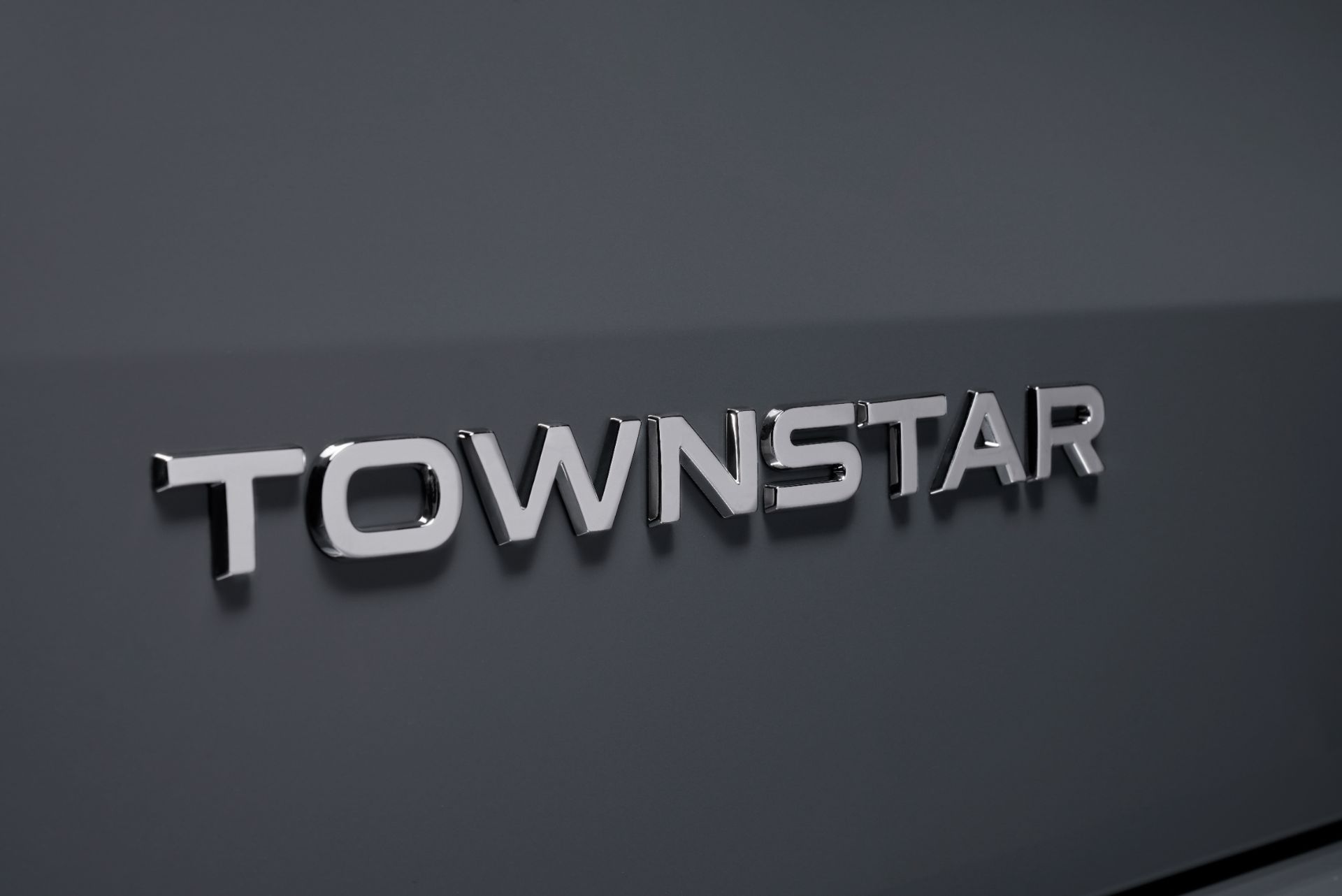 Nissan Replaces NV200 And e-NV200 With All-New Townstar, Updates The Rest Of Its LCV Range