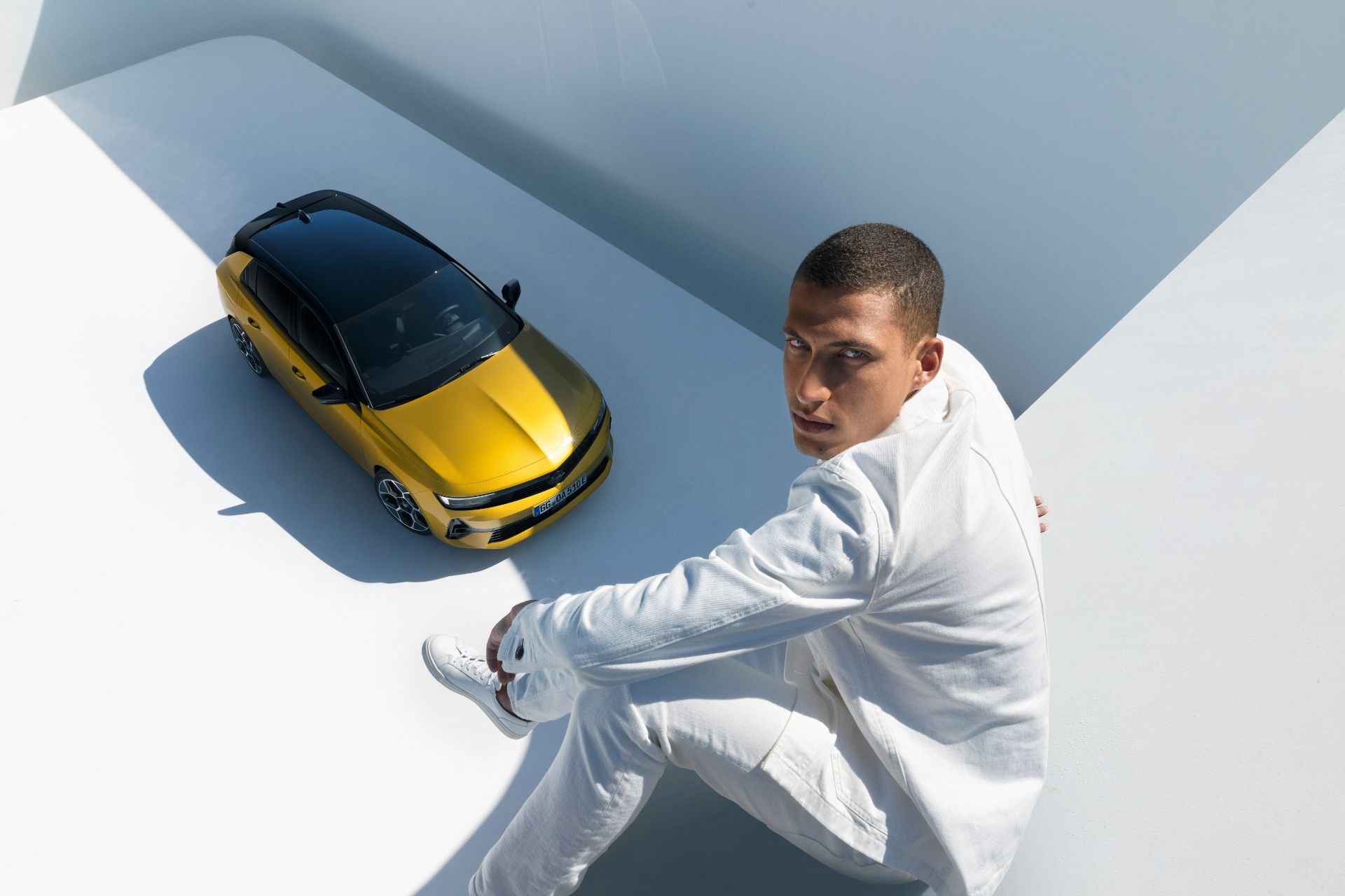 Opel Confirms Fully Electric Astra Variant For 2023