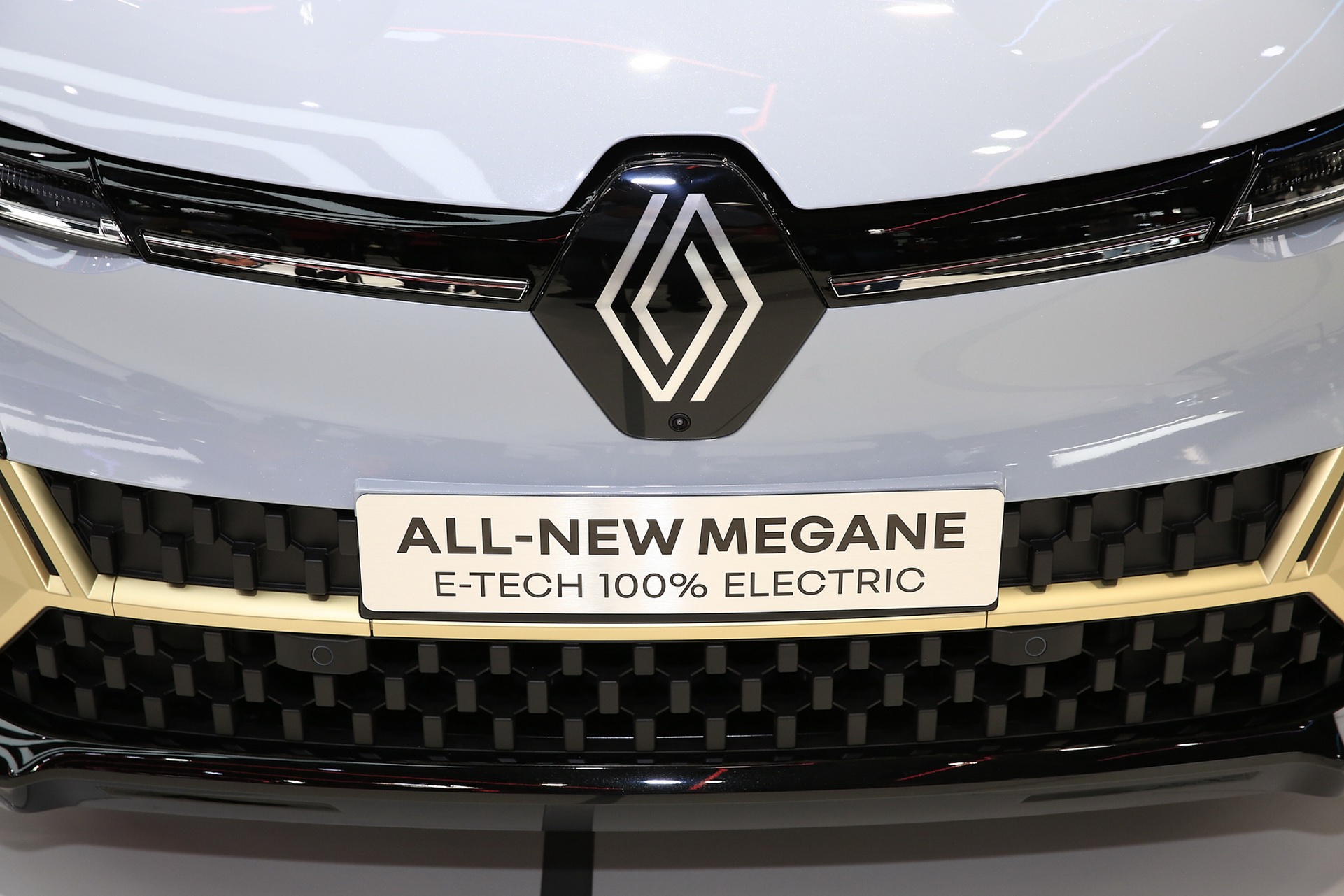 2022 Renault Mégane E-Tech Unveiled As A Fully Electric Compact Crossover