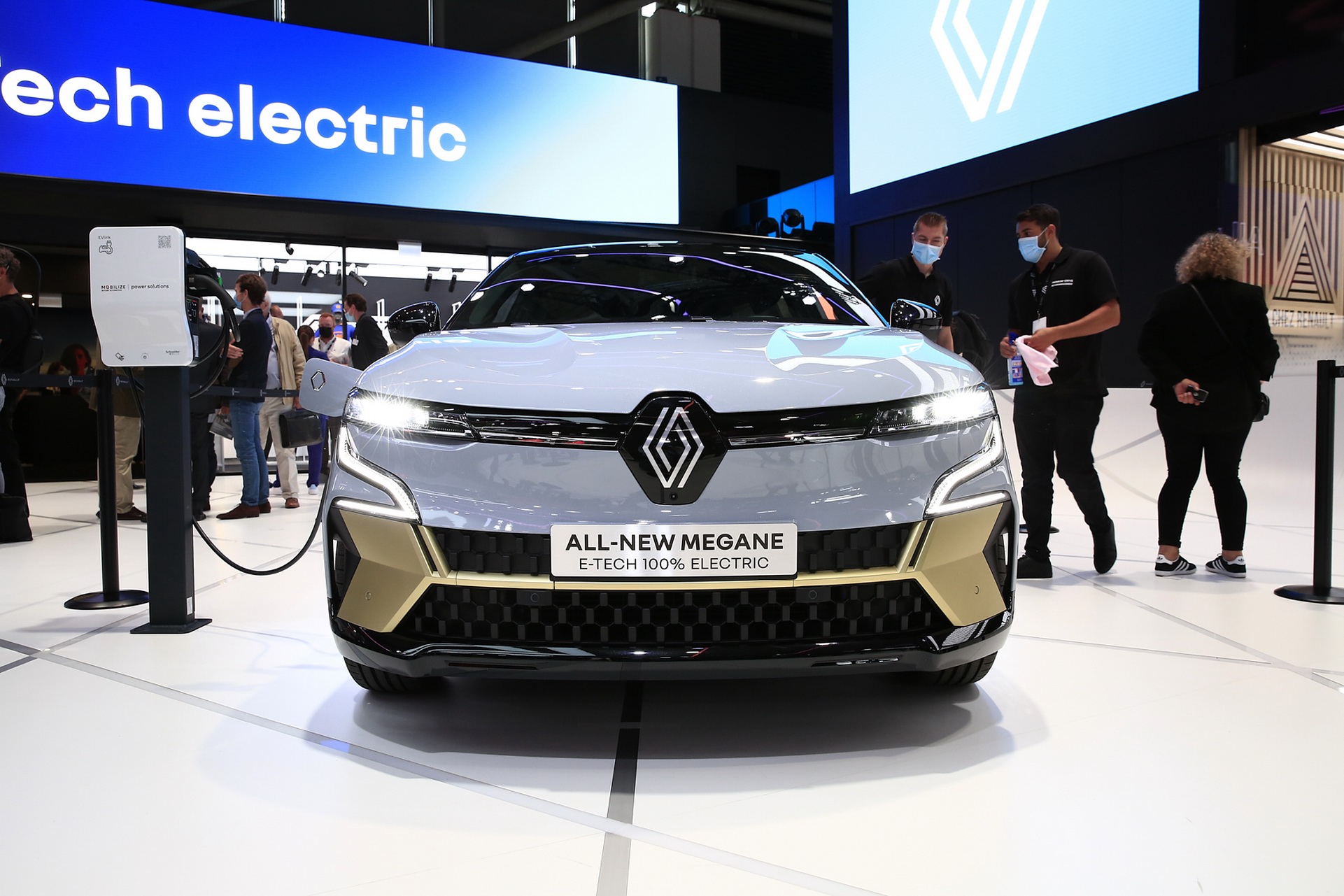 2022 Renault Mégane E-Tech Unveiled As A Fully Electric Compact Crossover