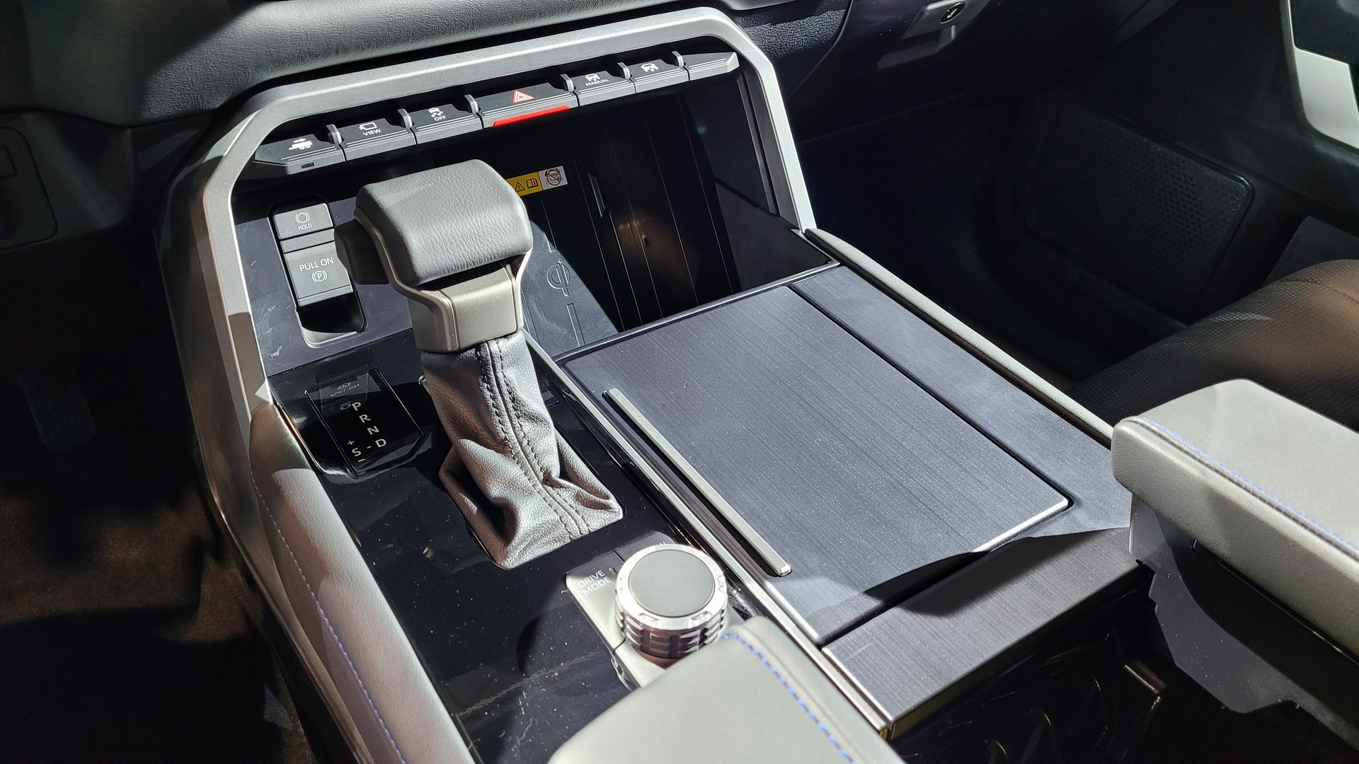 The 2022 Toyota Tundra Is A Tougher, Twin-Turbo’ed Pickup