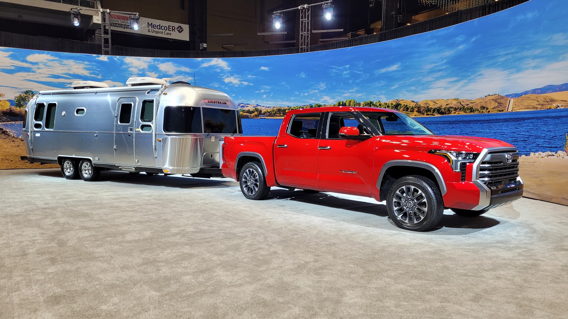 The 2022 Toyota Tundra Is A Tougher, Twin-Turbo’ed Pickup