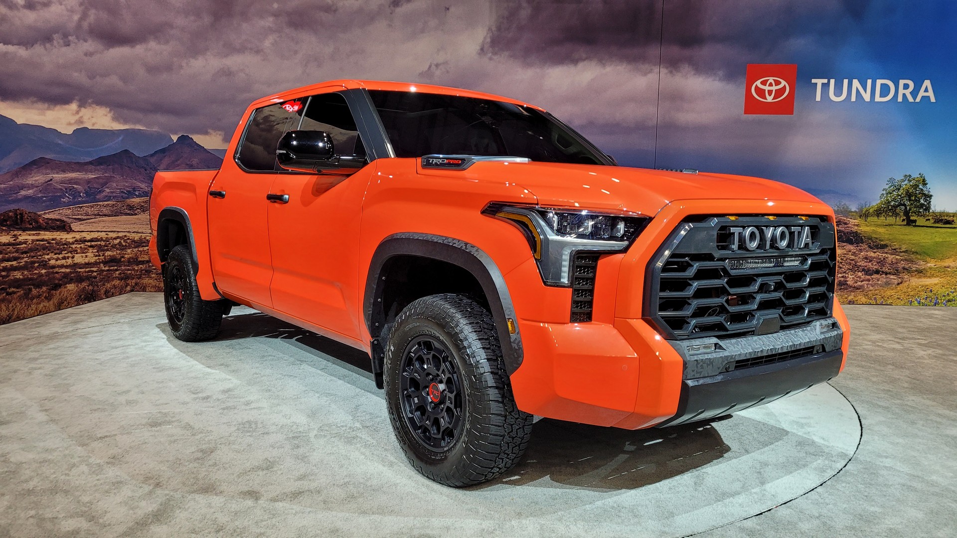 The 2022 Toyota Tundra Is A Tougher, Twin-Turbo’ed Pickup