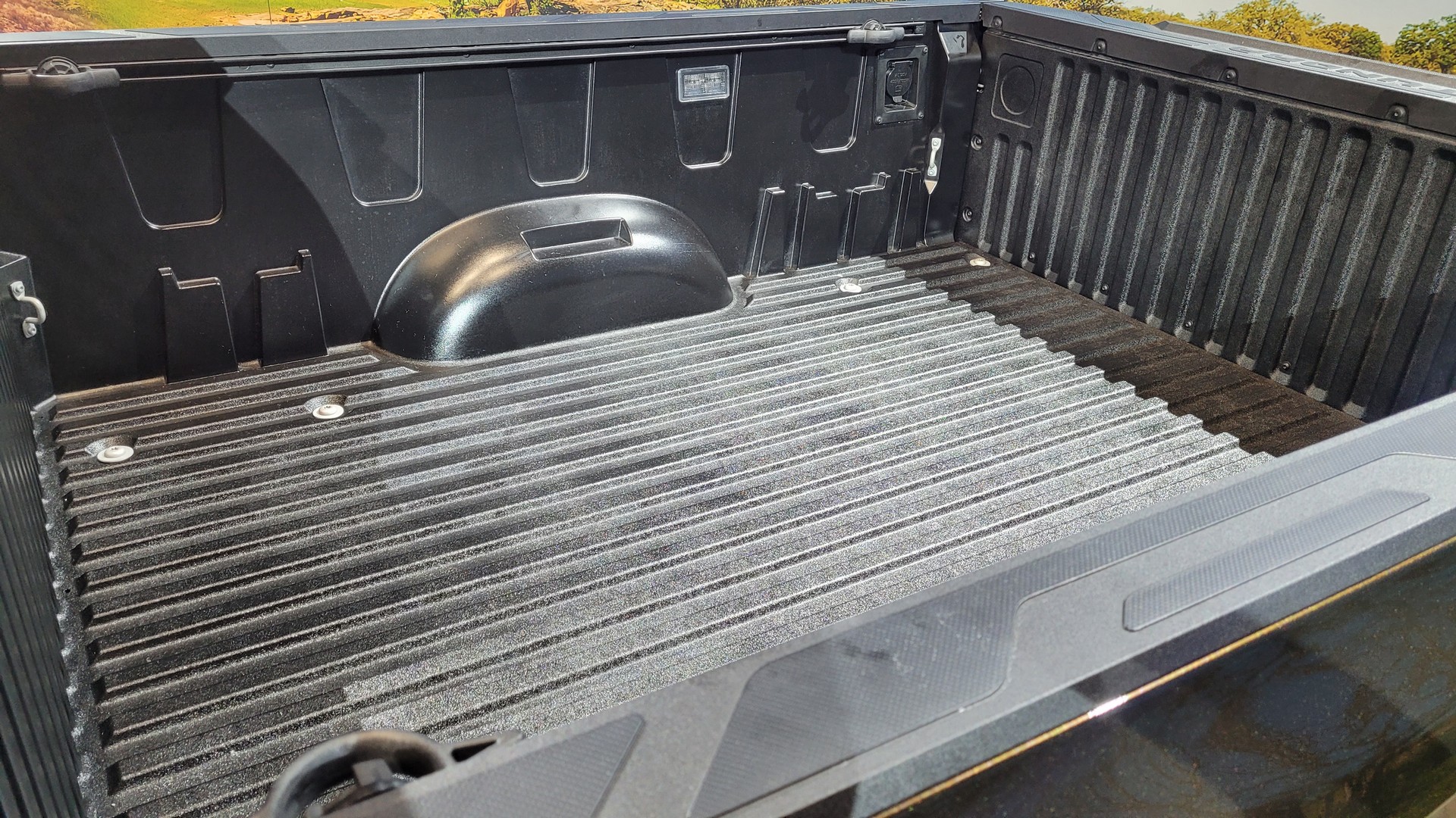 The 2022 Toyota Tundra Is A Tougher, Twin-Turbo’ed Pickup