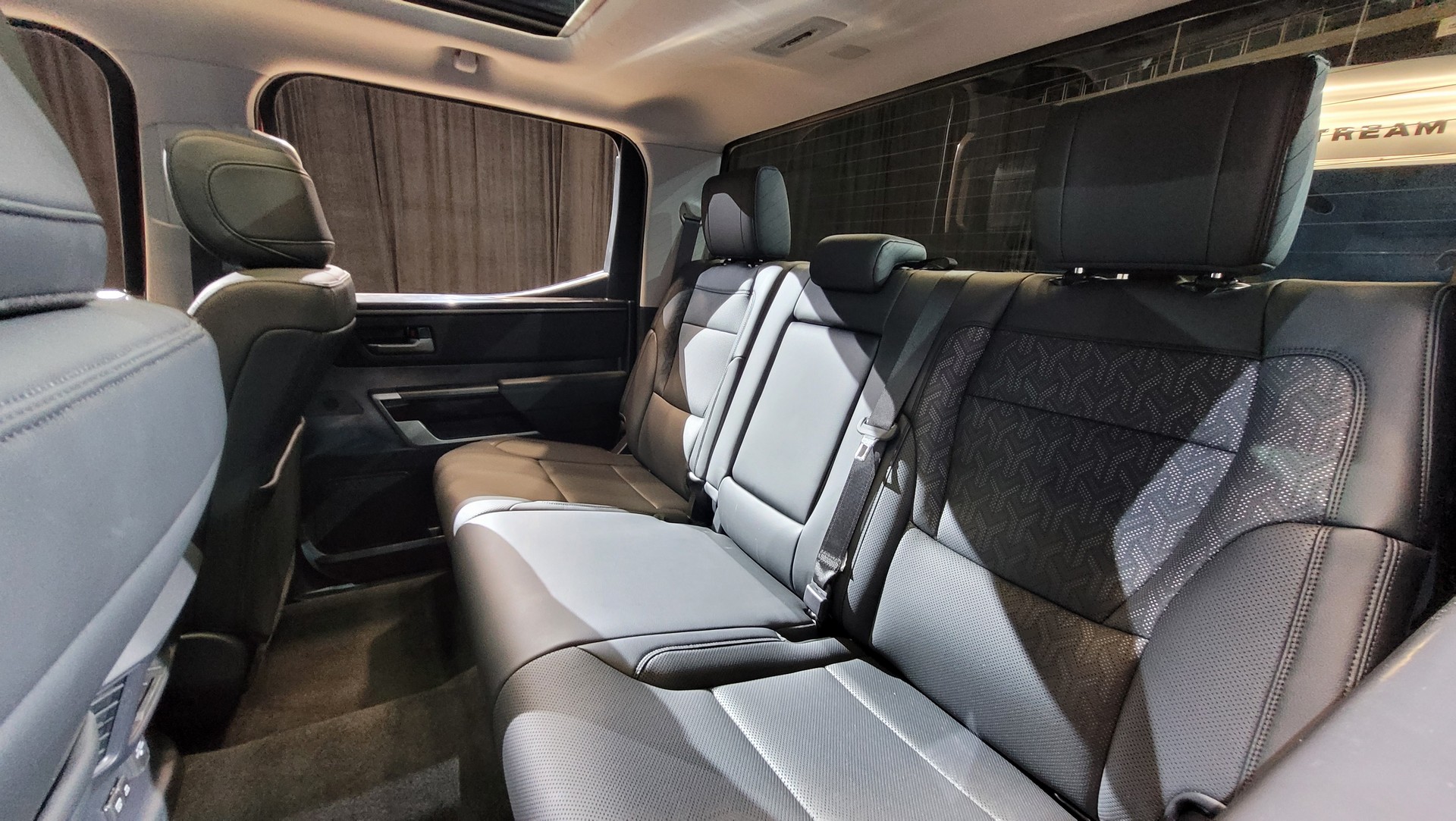 The 2022 Toyota Tundra Is A Tougher, Twin-Turbo’ed Pickup