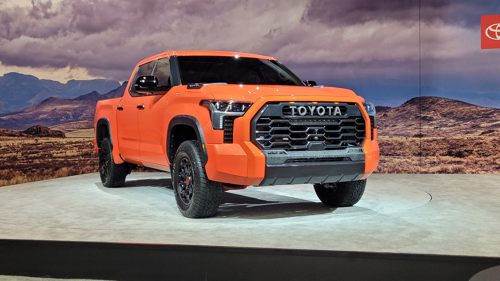 The 2022 Toyota Tundra Is A Tougher, Twin-Turbo’ed Pickup