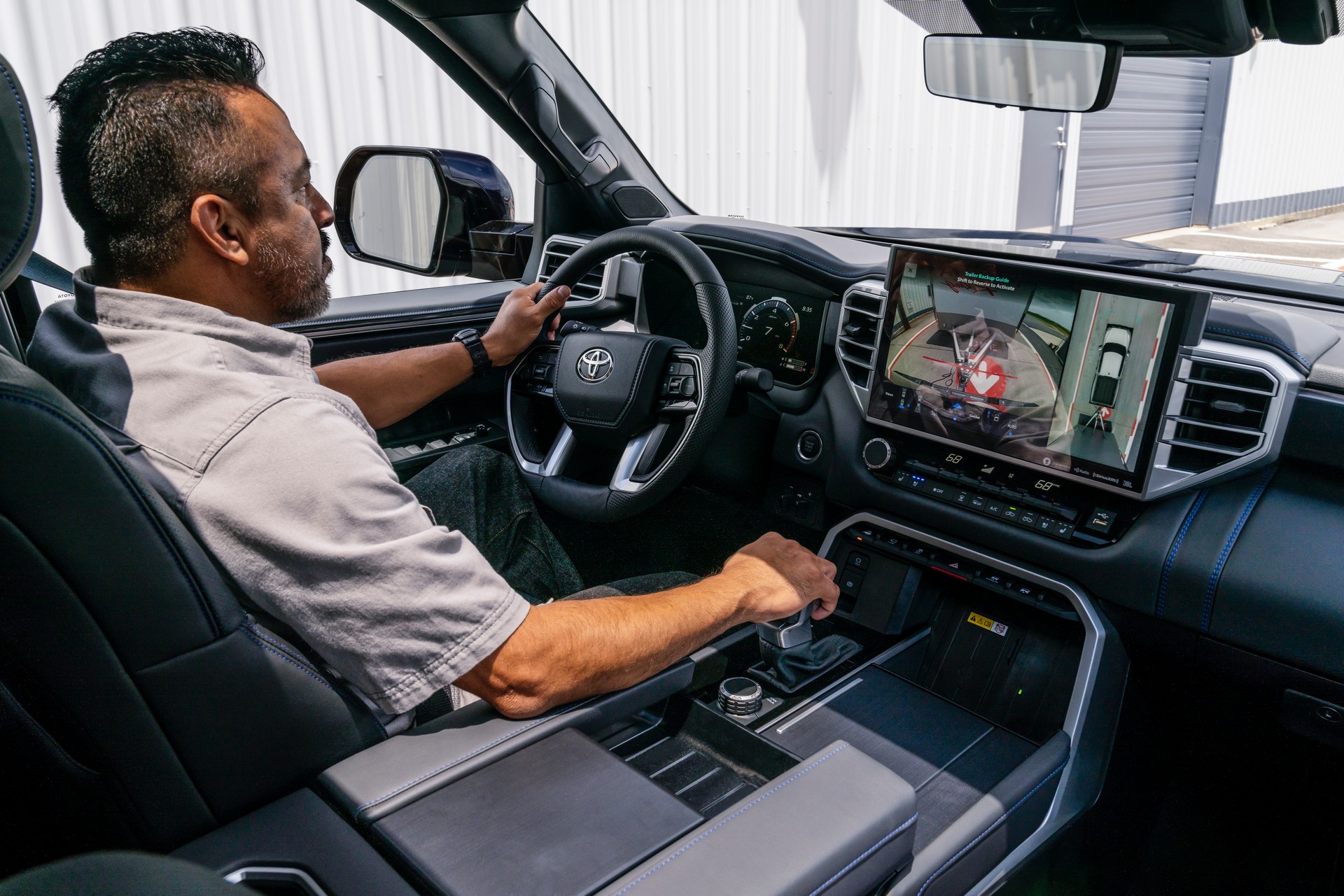 The 2022 Toyota Tundra Is A Tougher, Twin-Turbo’ed Pickup