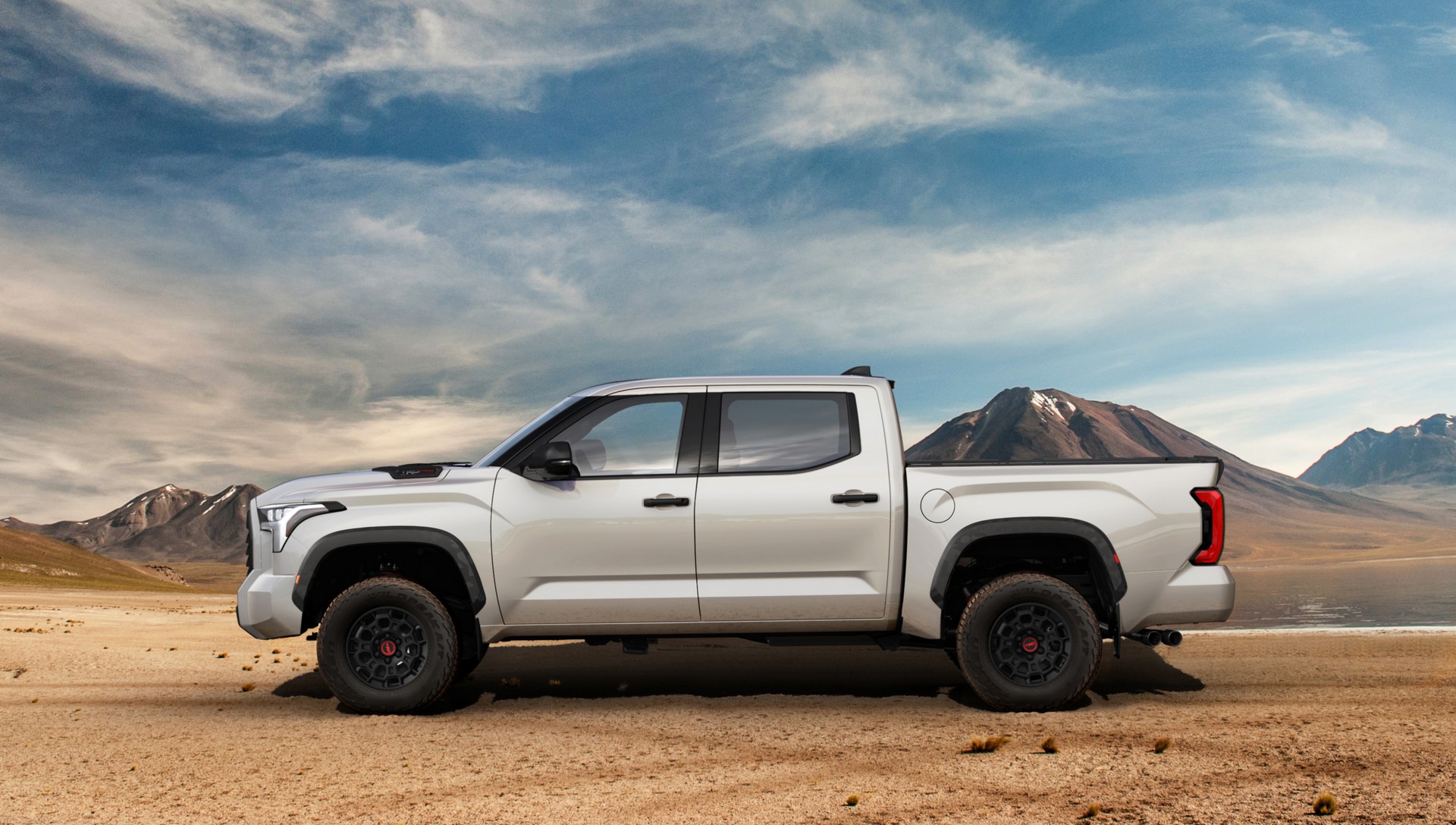 The 2022 Toyota Tundra Is A Tougher, Twin-Turbo’ed Pickup