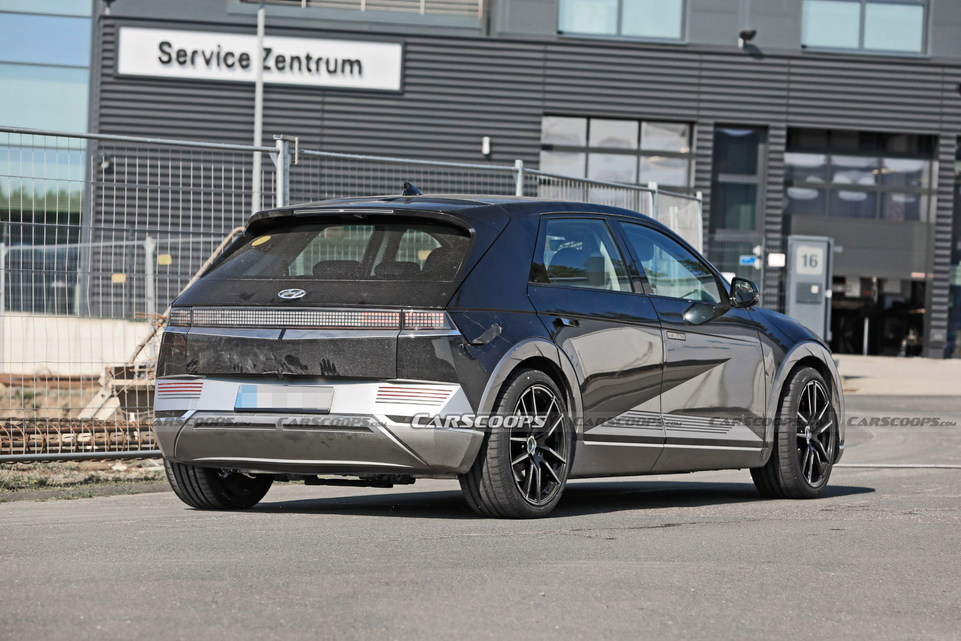 2023 Hyundai Ioniq 5 N Spotted For The First Time, With Stealthy Prototype Sporting Huge Wheels And Brakes