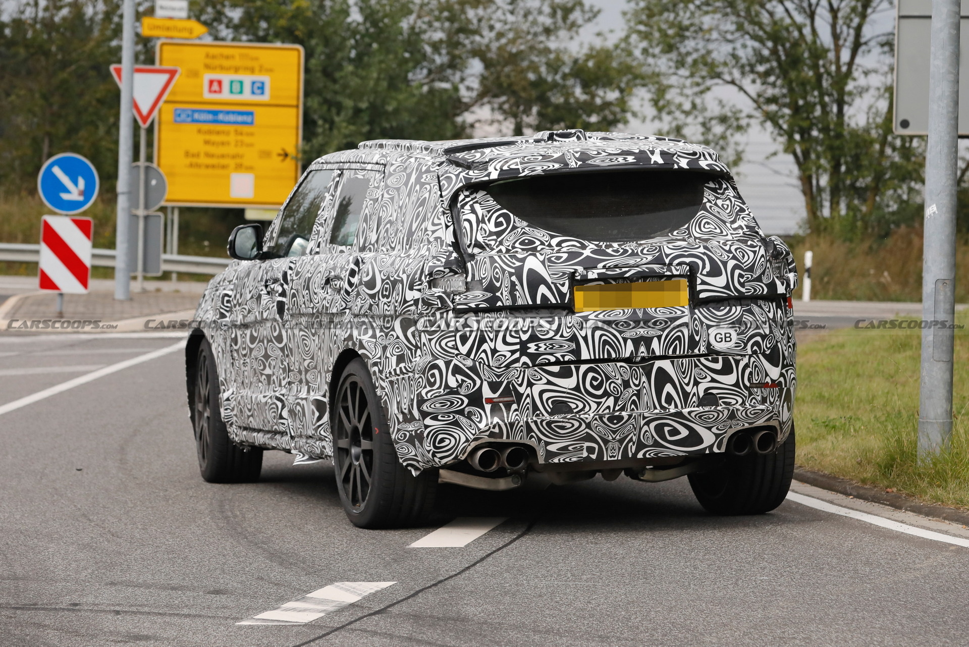 2023 Range Rover Sport SVR Shows More Of Its Face During Nurburgring Tests