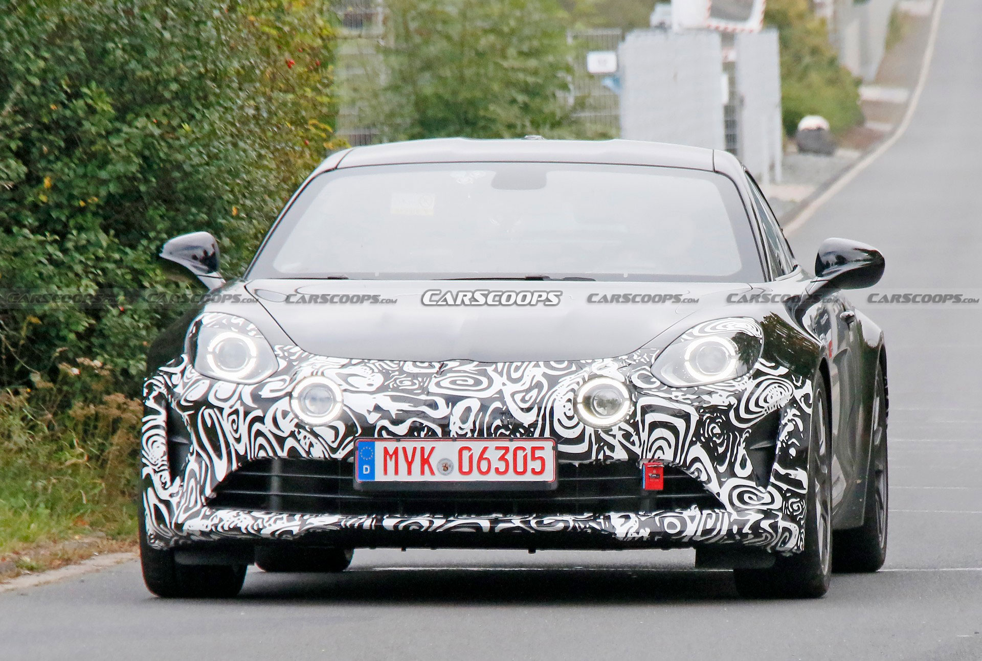 Mysterious Alpine A110 Spied, Could Hint At A Facelifted Variant