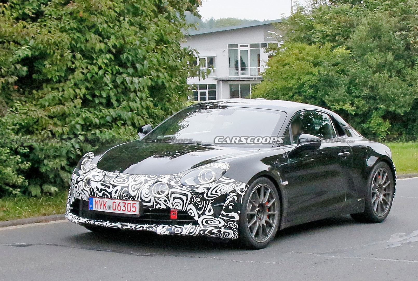Mysterious Alpine A110 Spied, Could Hint At A Facelifted Variant